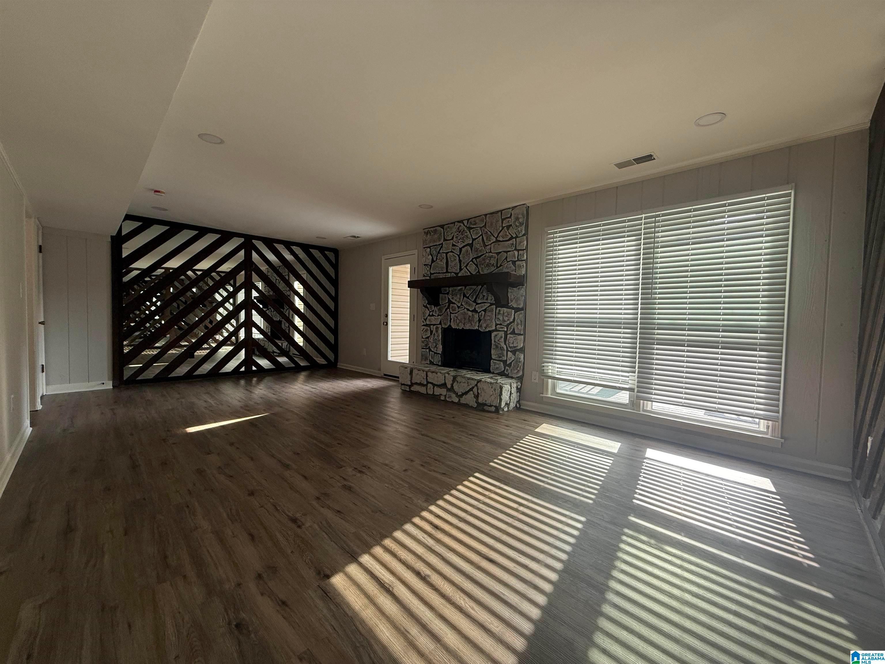 709 CAHABA MANOR DRIVE