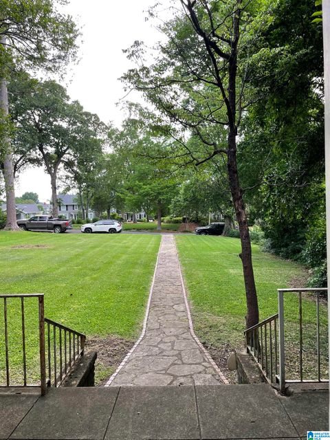 1015 43RD PLACE BIRMINGHAM AL 35222