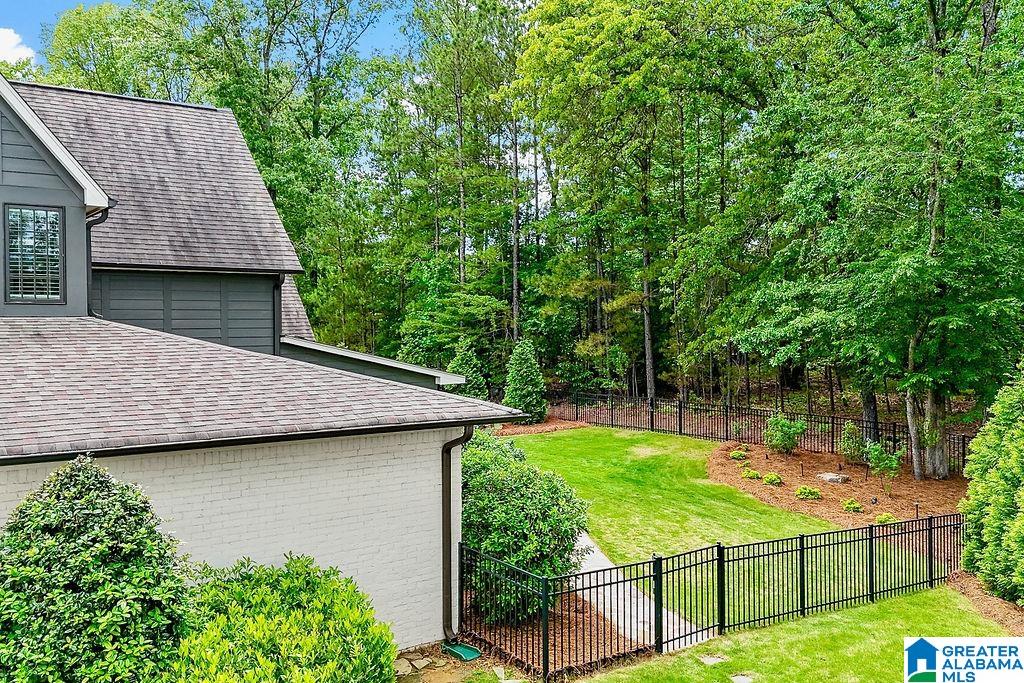 2126 RAINES RUN