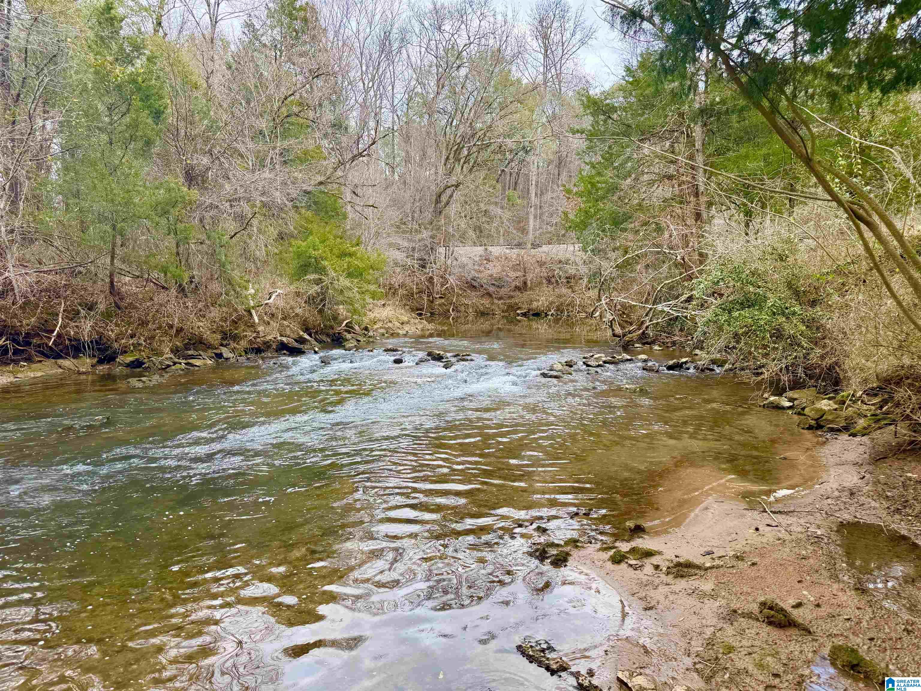 576 GUN LOCK ROAD