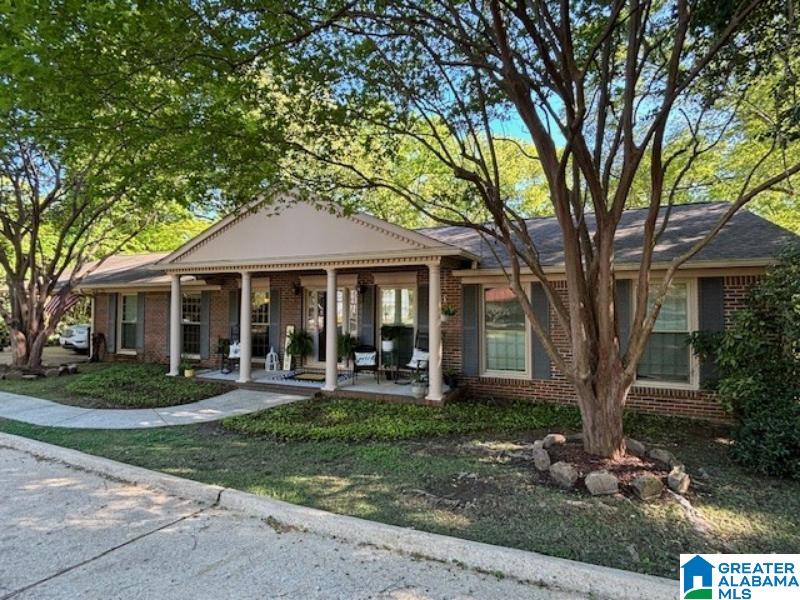 4233 HILLSBORO DRIVE