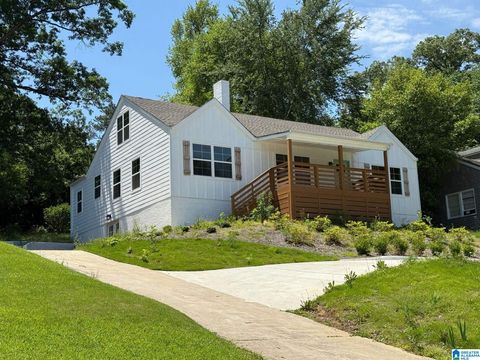 1807 MAYFAIR DRIVE HOMEWOOD AL 35209