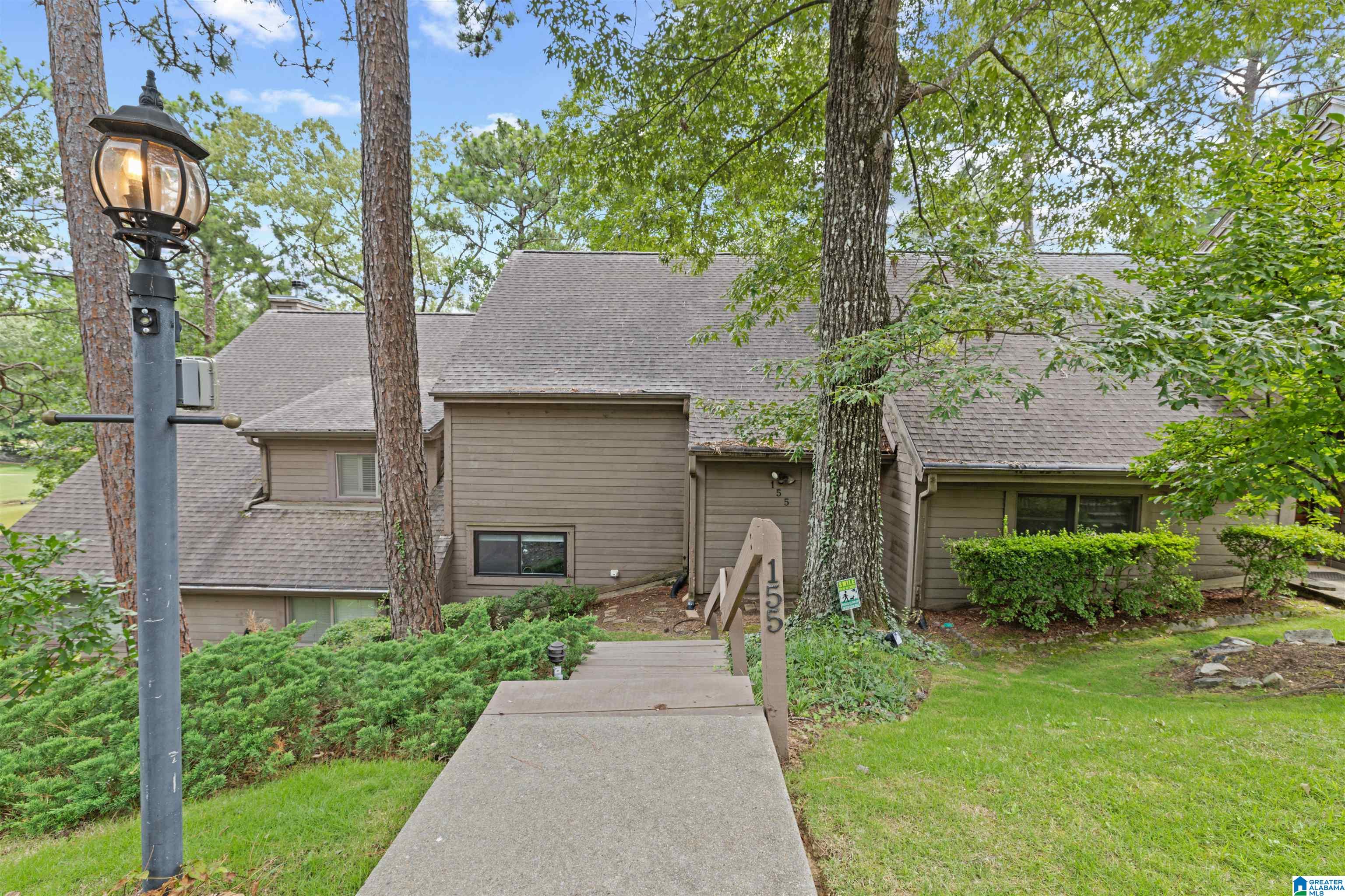 Photo 1 of 22 — 155 CAMBRIAN WAY 155, BIRMINGHAM, AL 35242