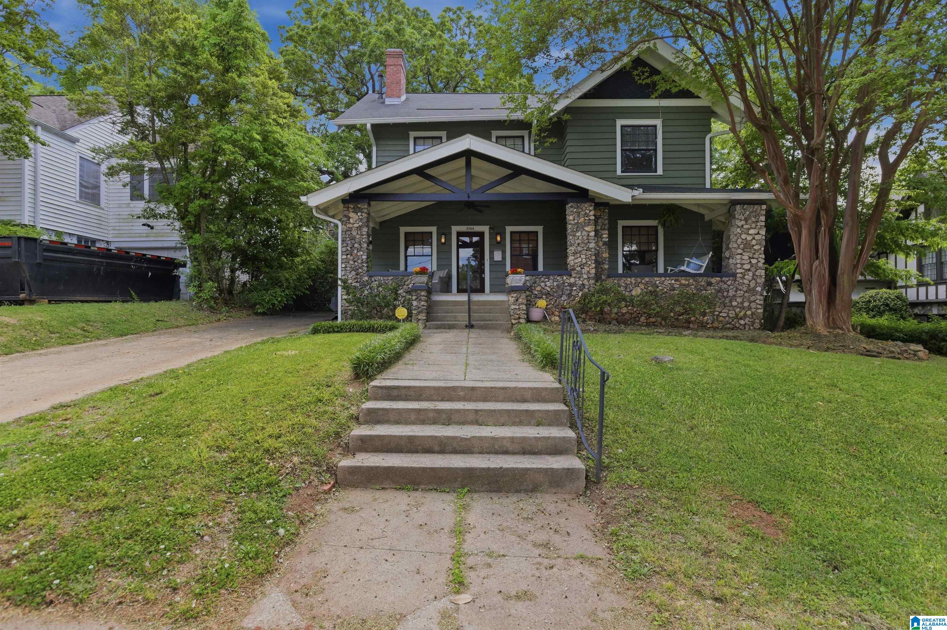 2705 S CALDWELL AVENUE