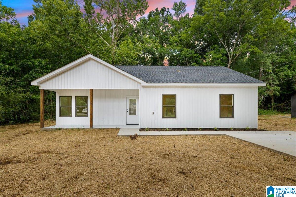 Photo 1 of 26 — 313 NE SELF DRIVE, HANCEVILLE, AL 35077