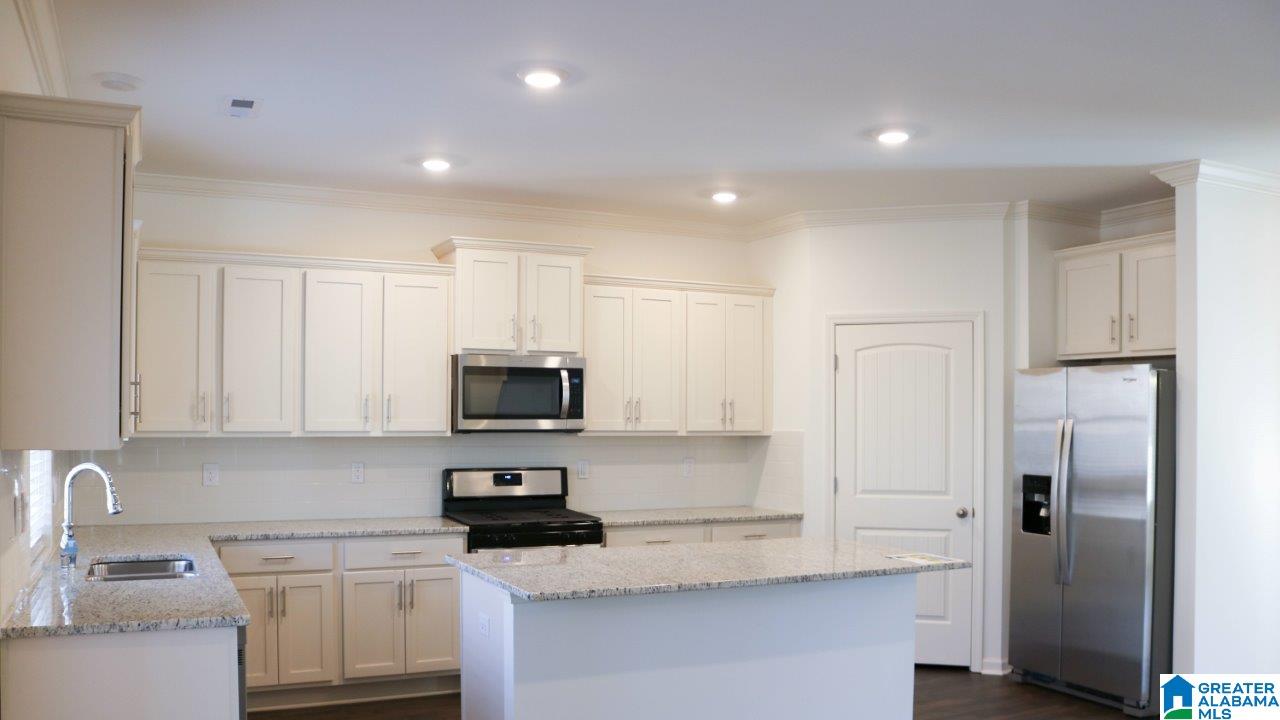 1155 TIMBERLINE RIDGE