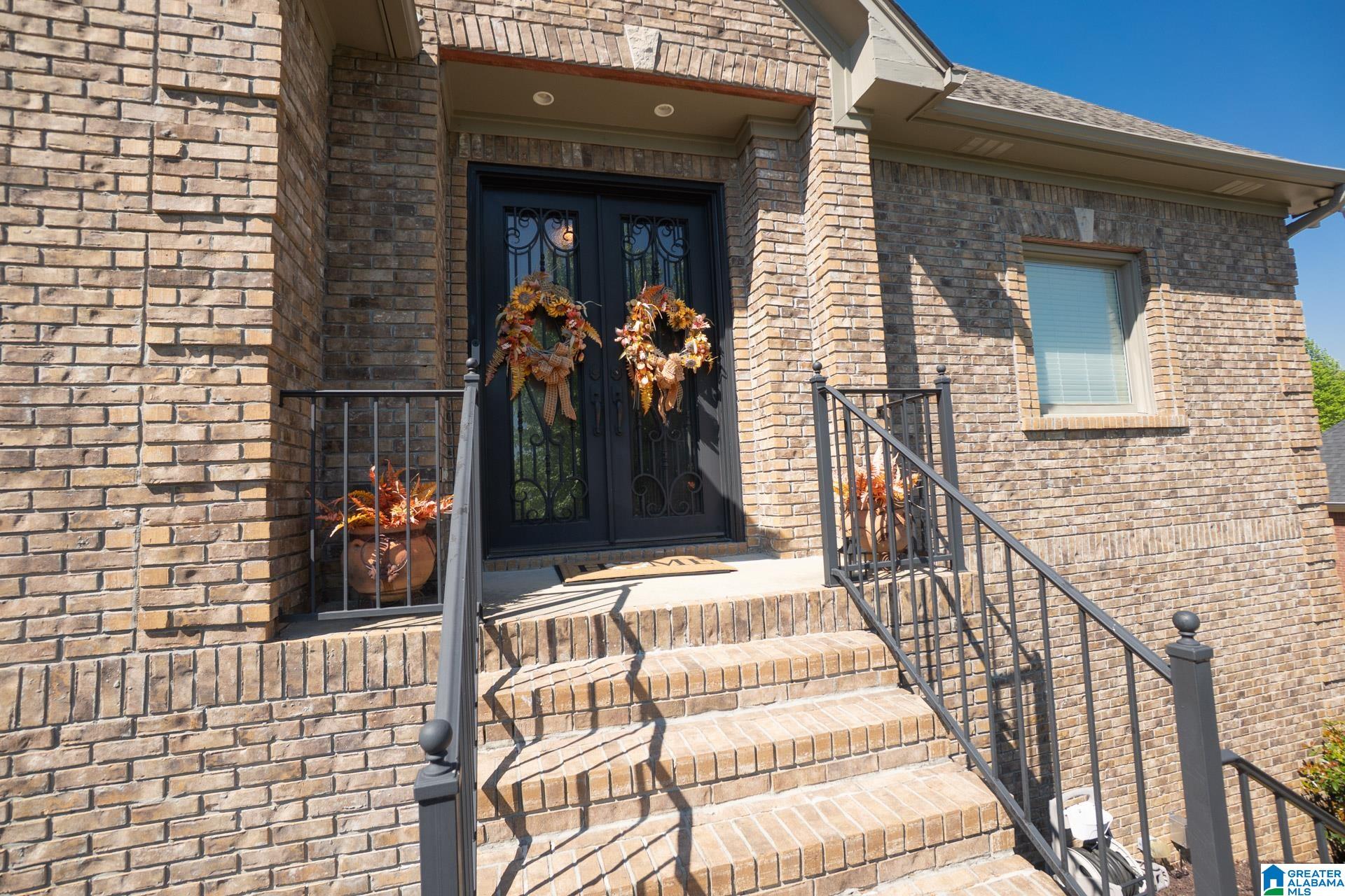 Photo 1 of 34 — 5279 OLD MILL RUN, TRUSSVILLE, AL 35173