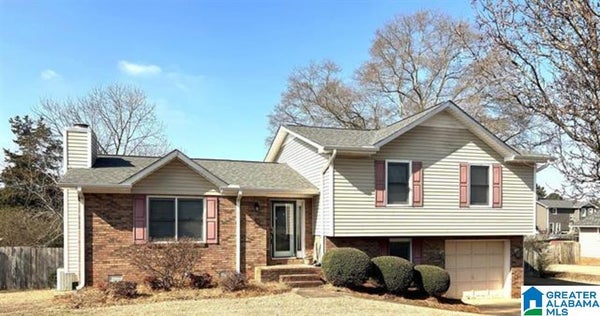 1205 DEREK DR SW, JACKSONVILLE, AL 36265 - Image e8f13bda12df6bd808bb9f2c6b3a32a1/1114148979