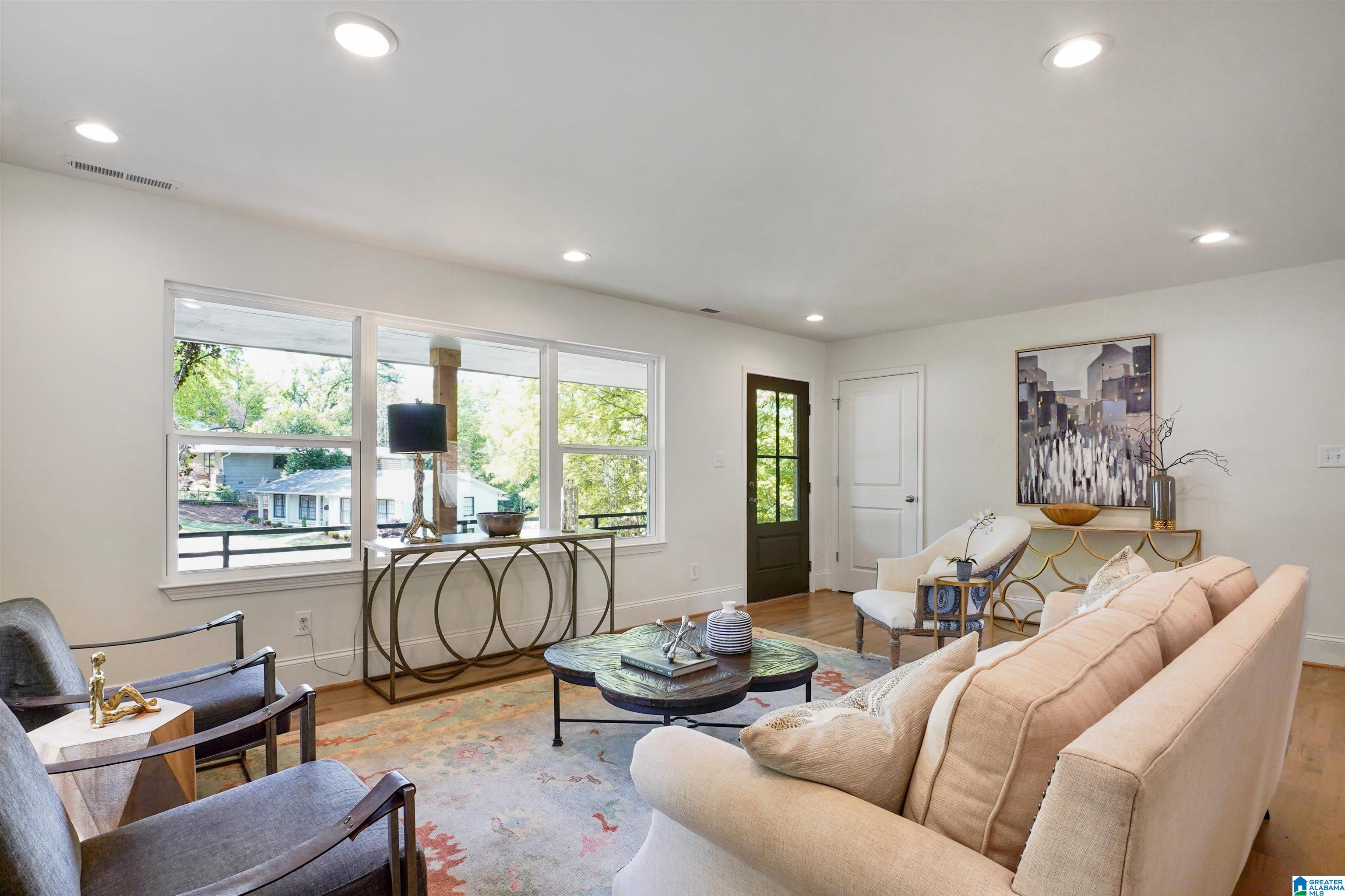 4720 CLAIRMONT AVENUE S