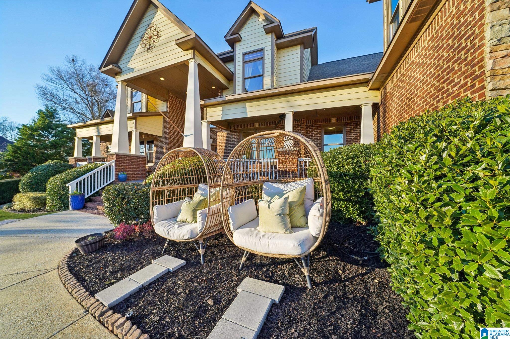 799 HIDDEN RIDGE CIRCLE