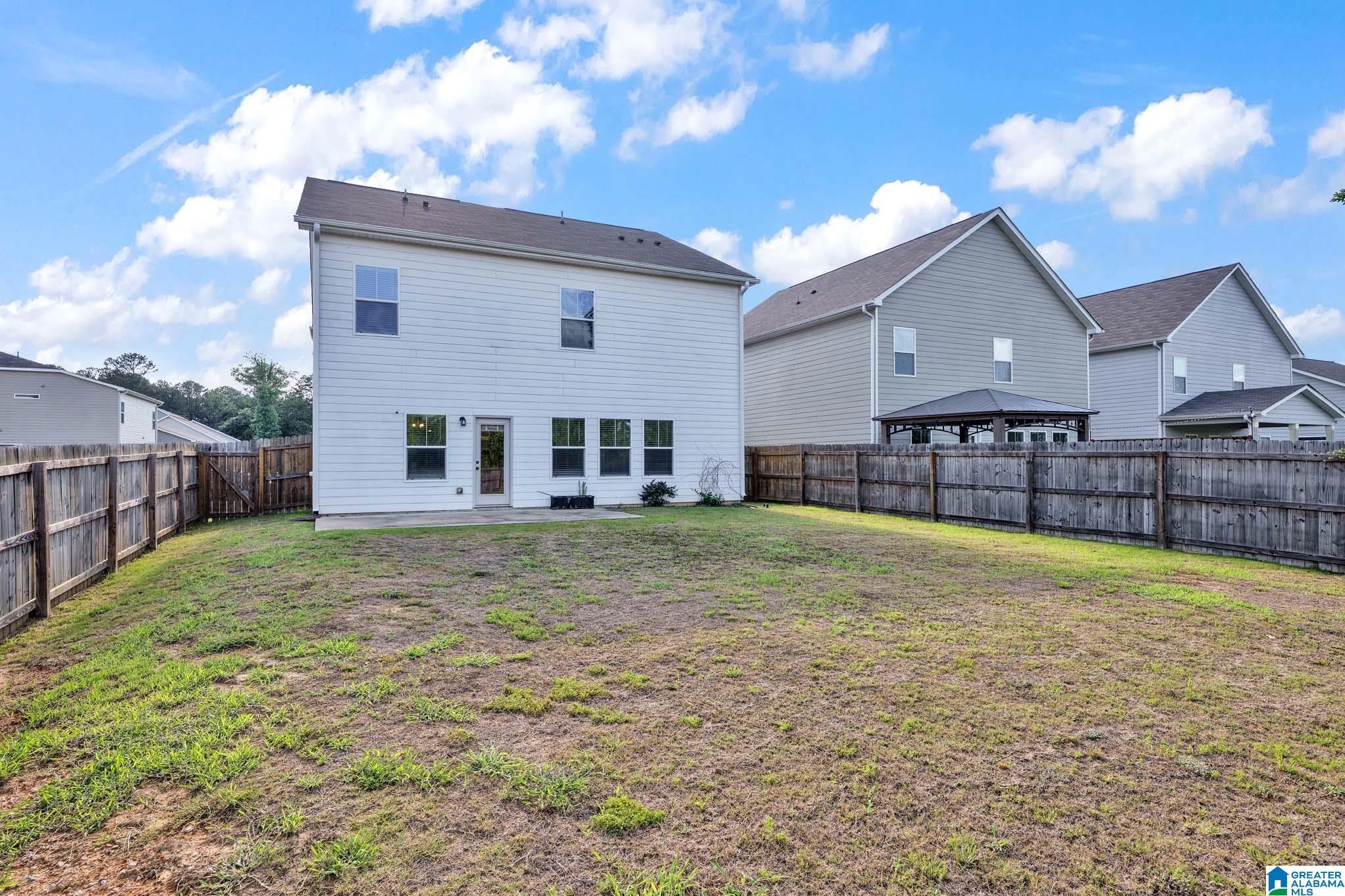 4865 MAE BETH CIRCLE