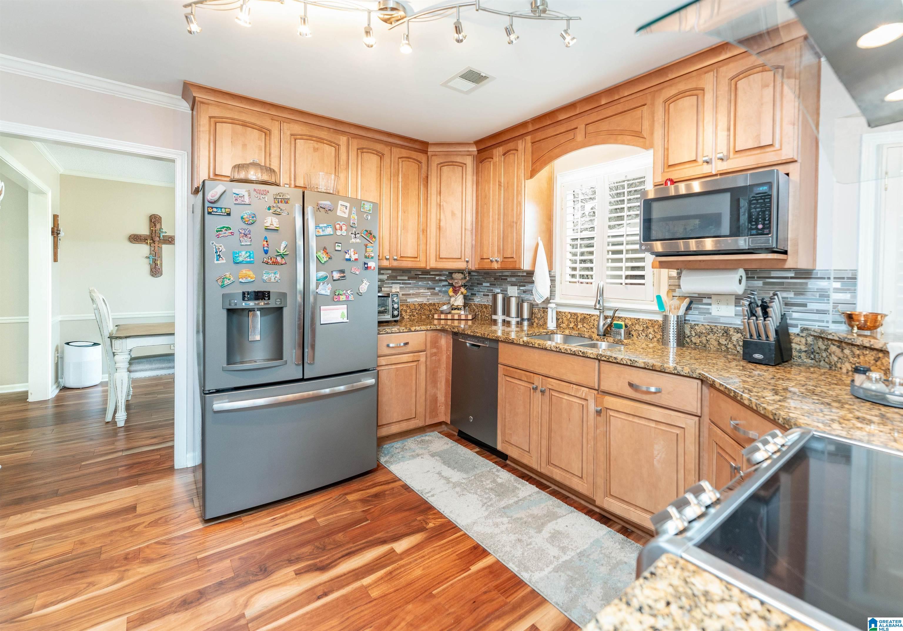 863 66TH STREET