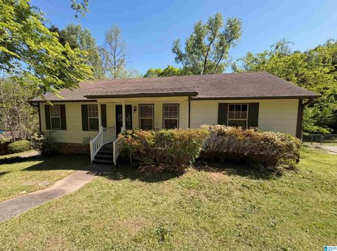 2813 WOOD DRIVE NE CENTER POINT AL 35215