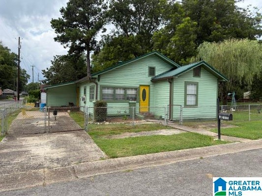 1300 29TH ST N, BESSEMER, AL 35020 - Image eac2e32c8d027ccfb20484171a1a32cd/2012940956