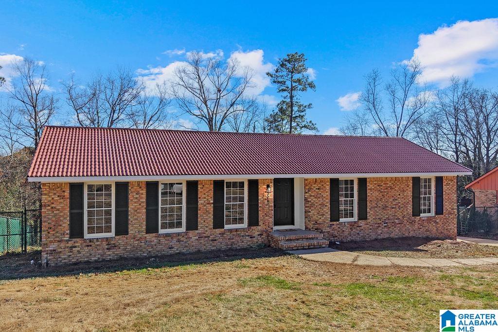 513 YELLOWSTONE DRIVE