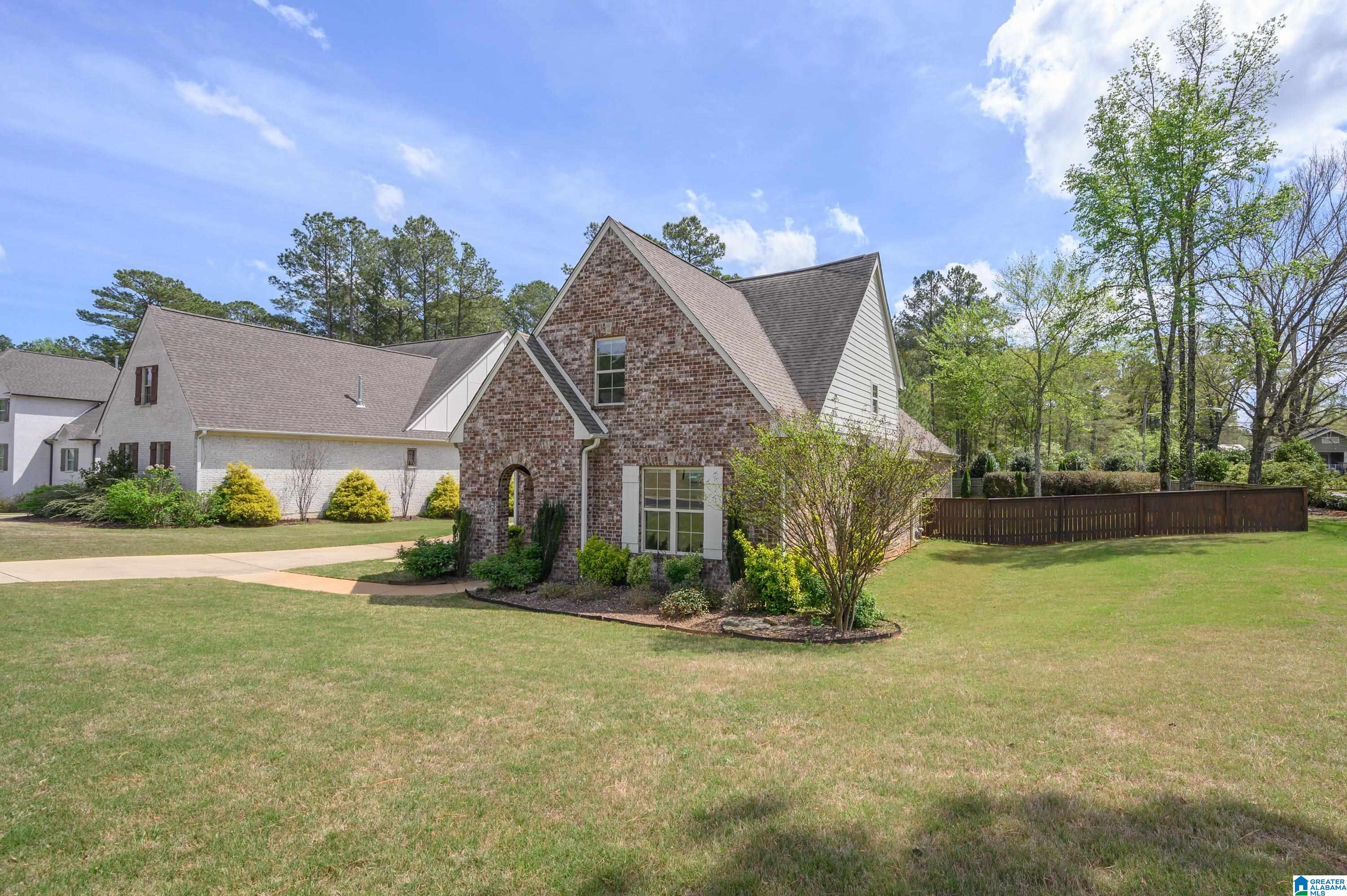 514 WILLOW BRANCH CIRCLE