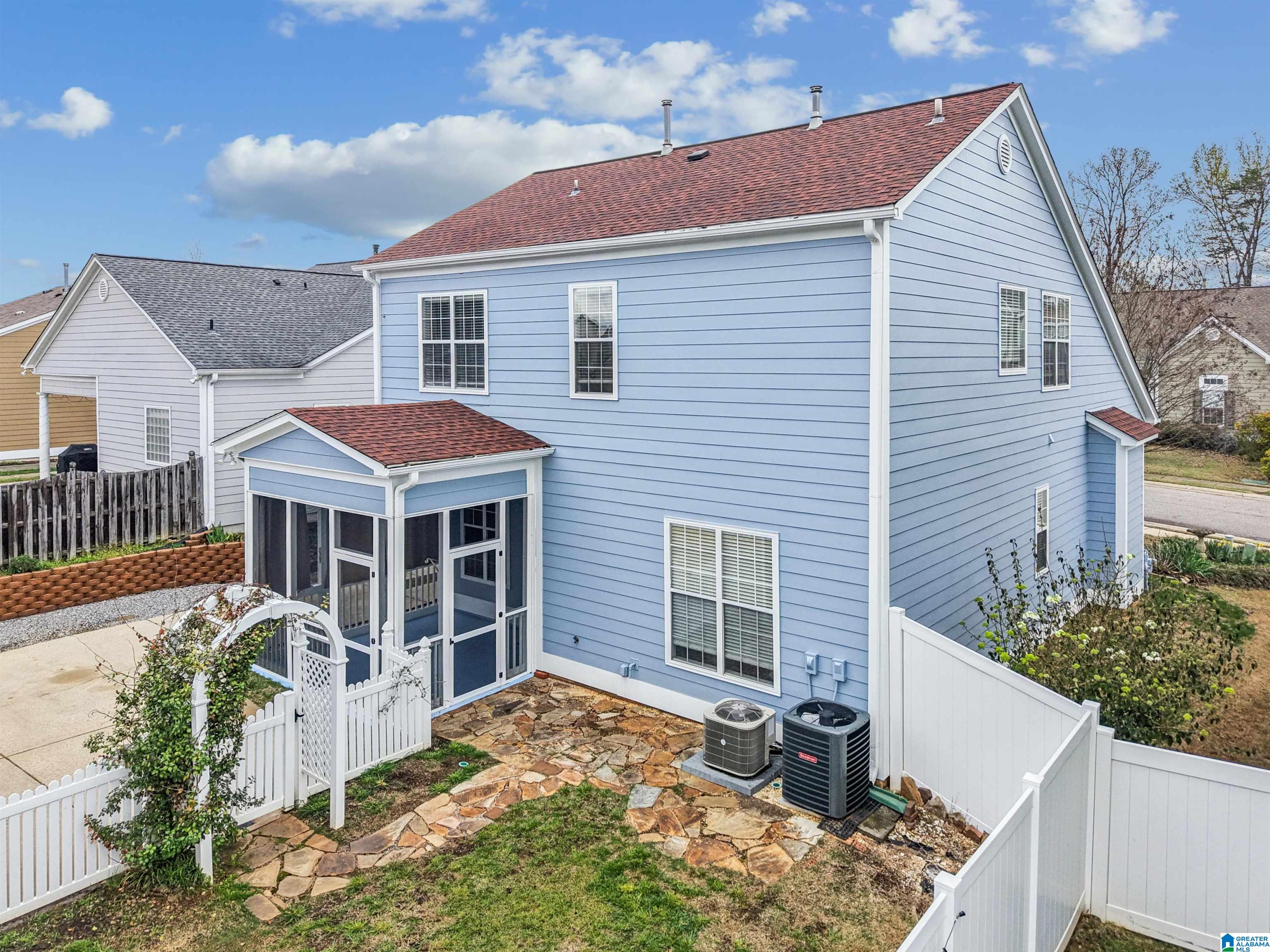 6374 N CLUBVIEW CIRCLE