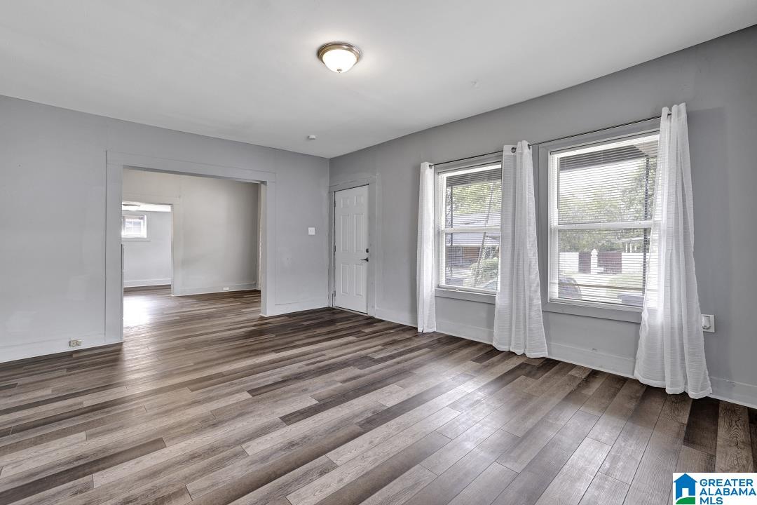 31 4TH AVENUE