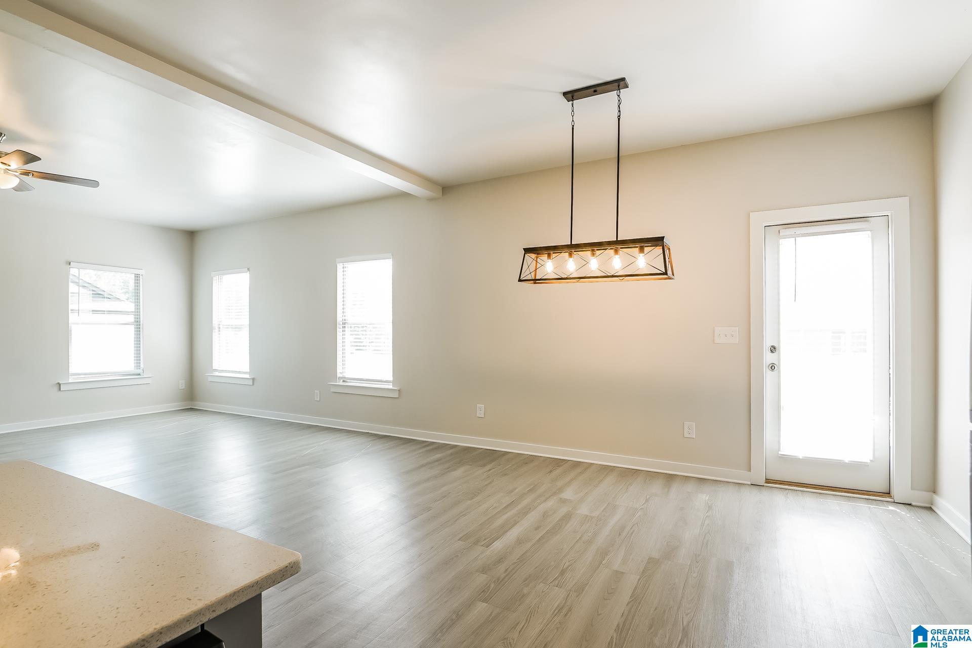 115 RIDGEVIEW CIRCLE