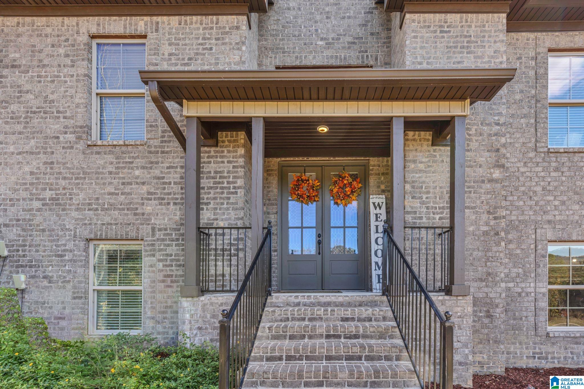 1085 GREY OAKS VALLEY