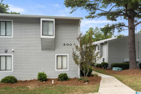 Photo of 806 Woodland Village #806, HOMEWOOD, AL 35216 (MLS # 21465033)
