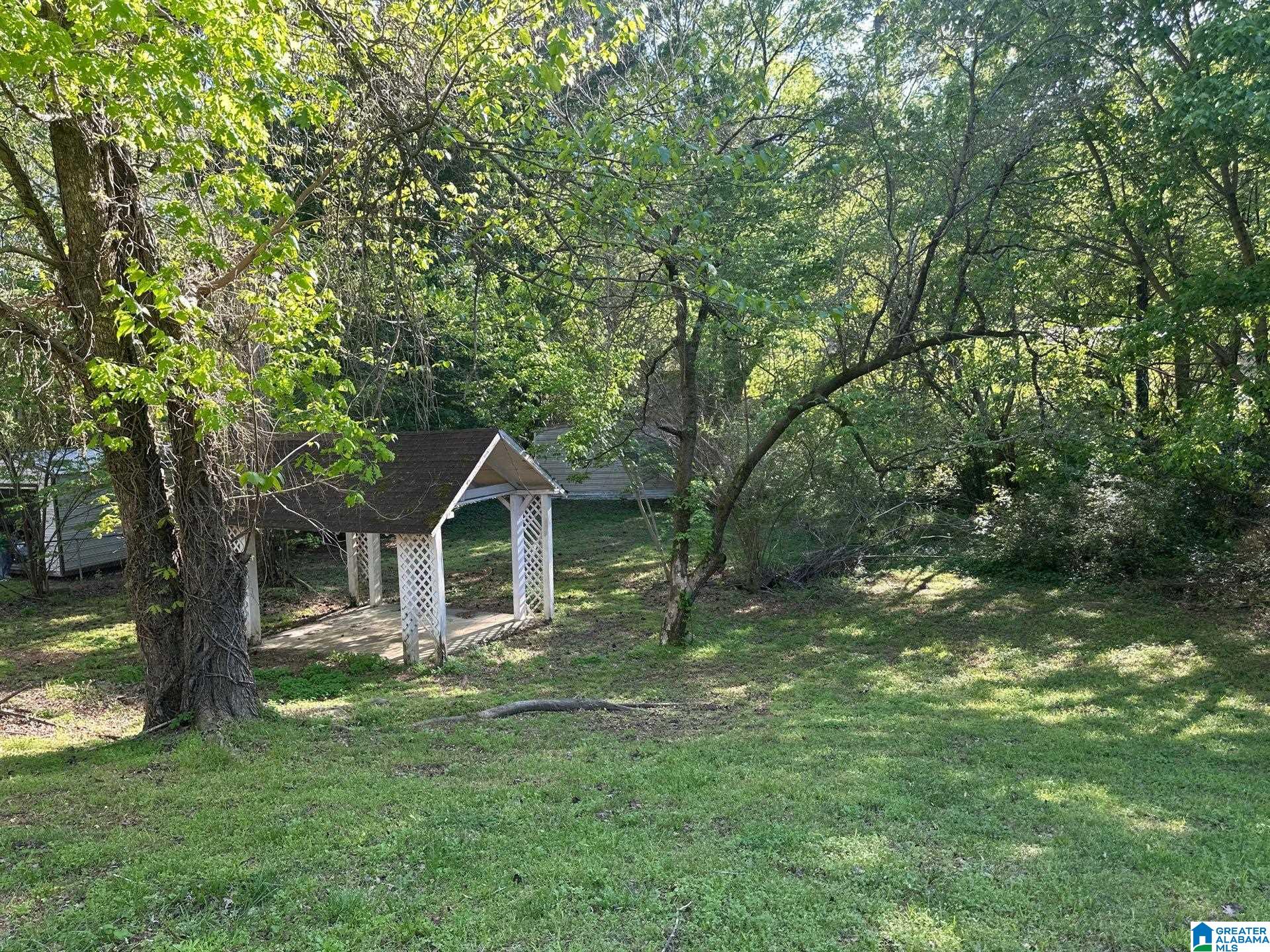 2612 SHOEMAKER DRIVE