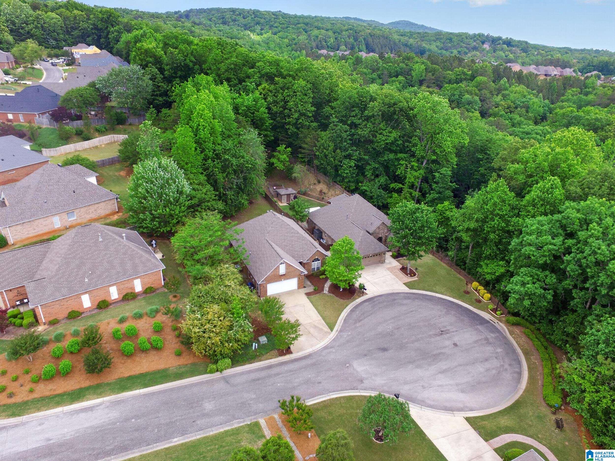 5504 MOOTS CIRCLE