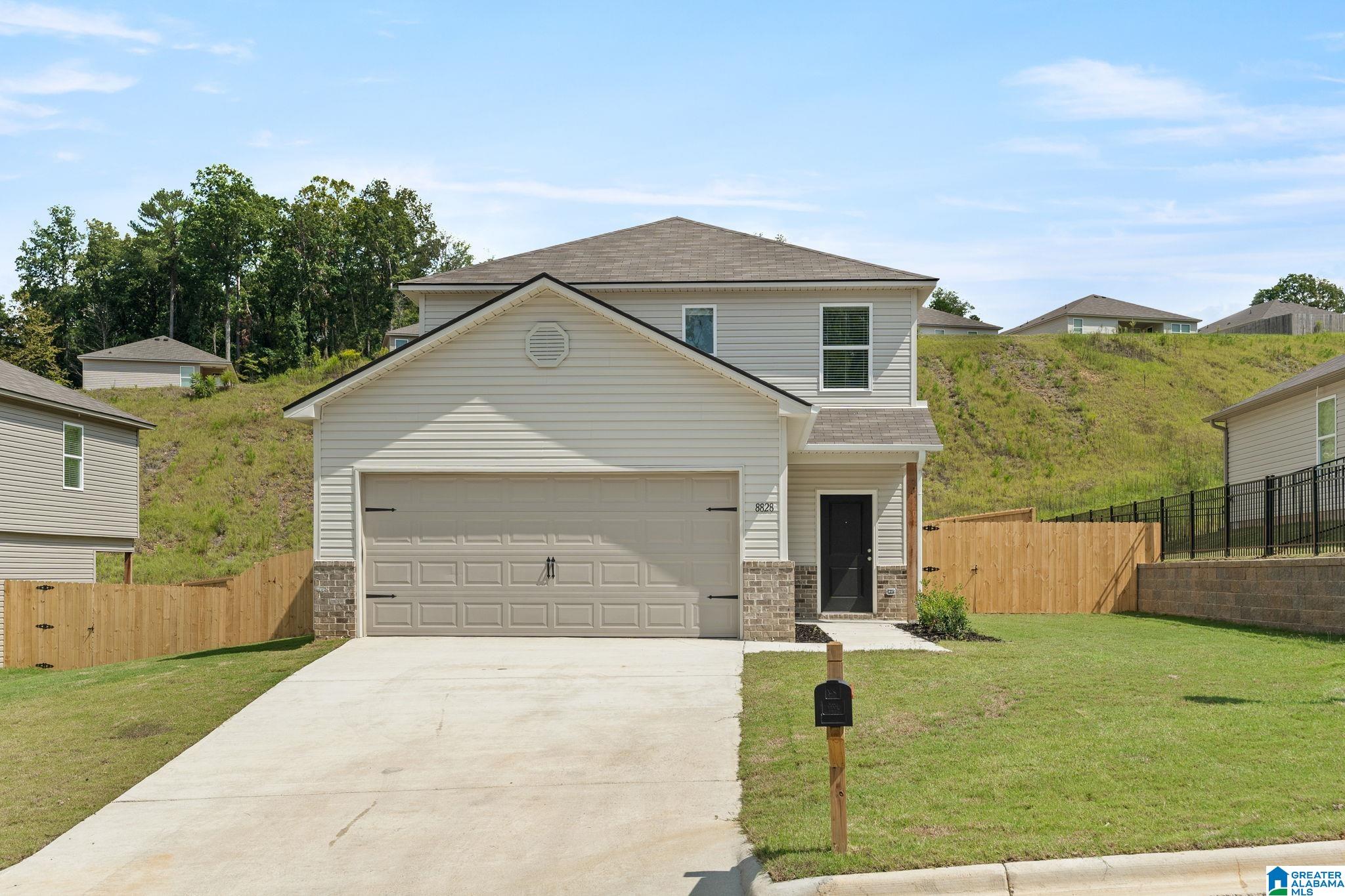 Photo 1 of 31 — 174 COLLEGE PARK DRIVE, CHILDERSBURG, AL 35044