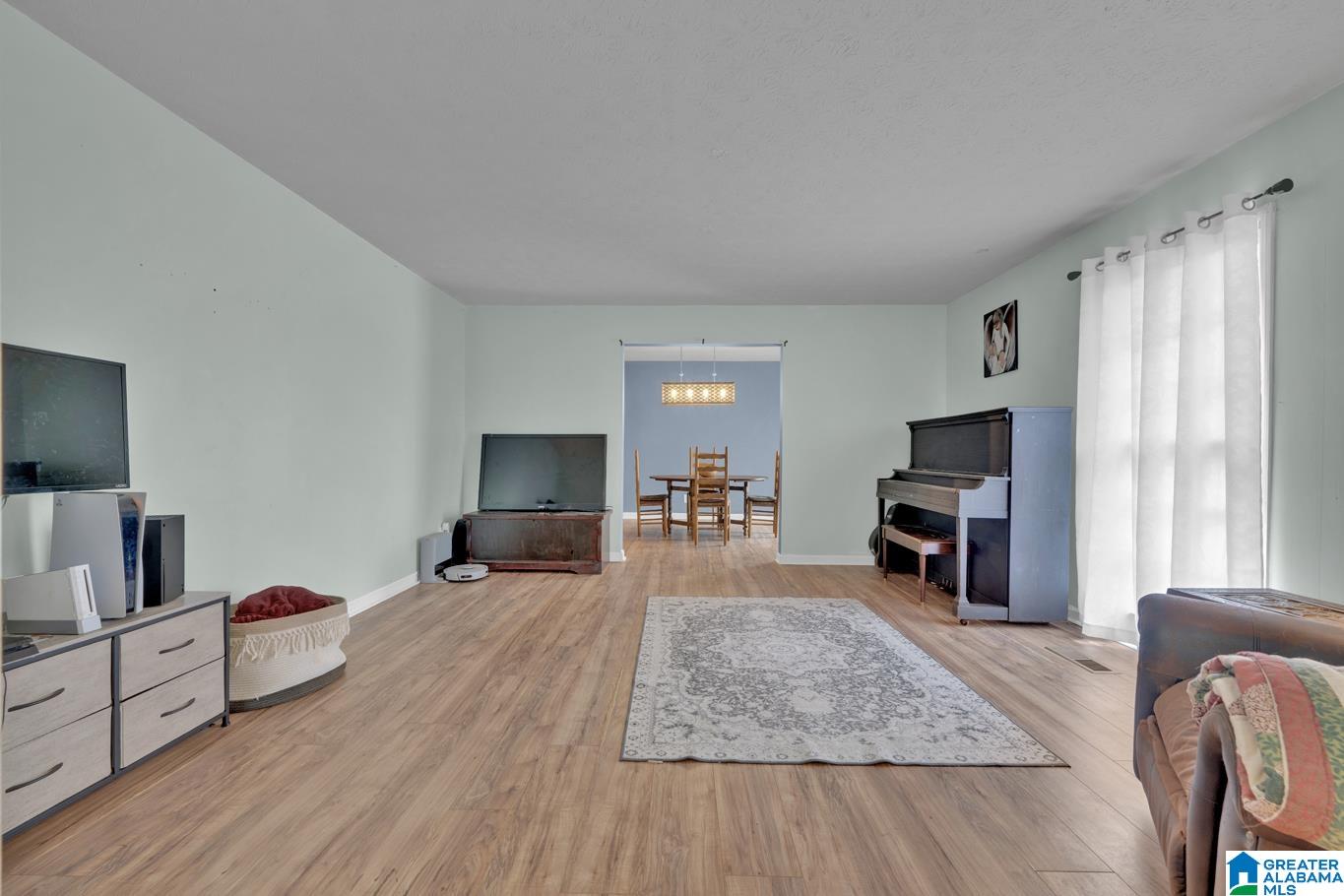 600 GENE ROSE STREET