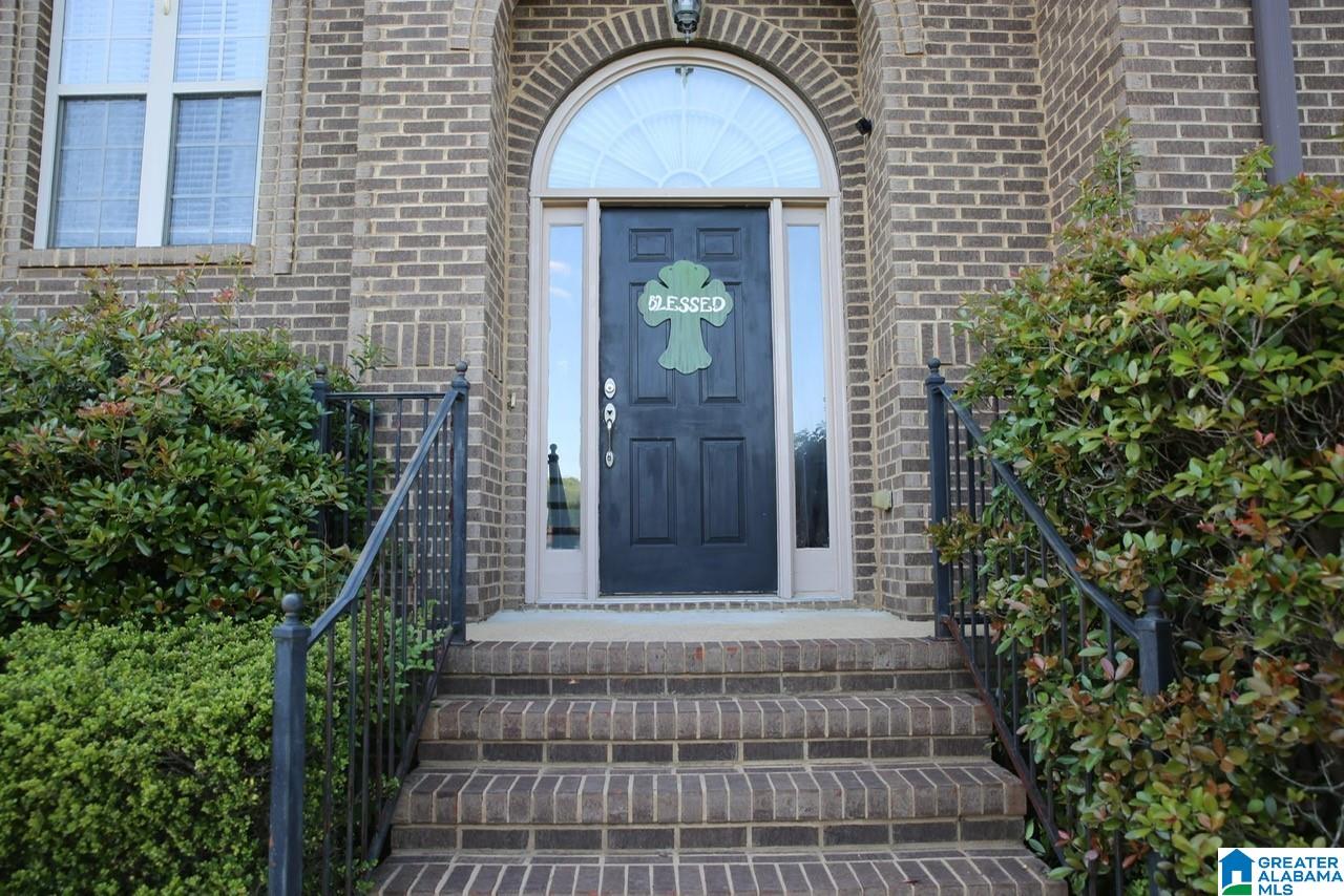 665 WOODLAND CIRCLE