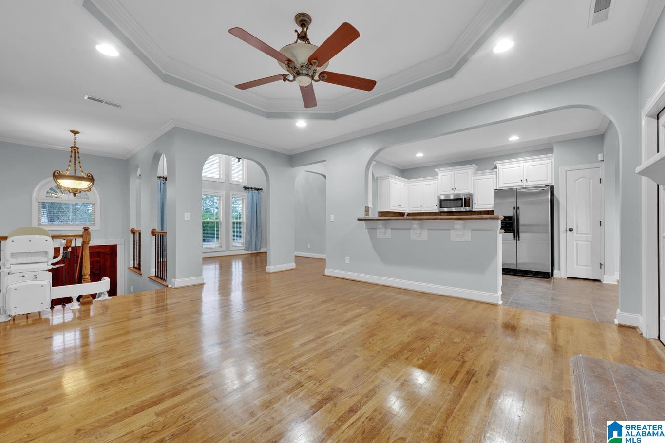 7423 TURNBERRY DRIVE