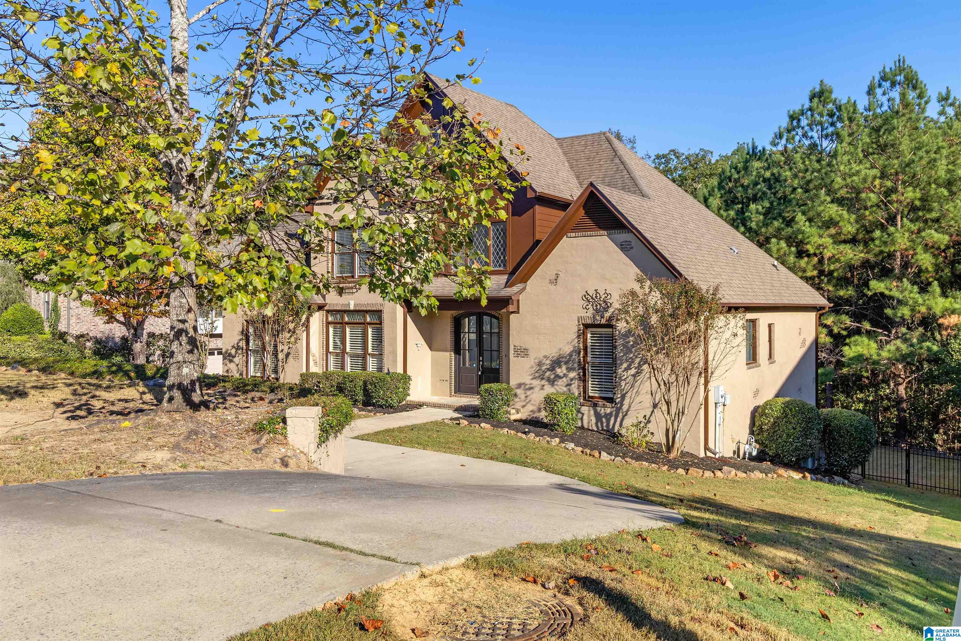 828 BALLANTRAE PARKWAY