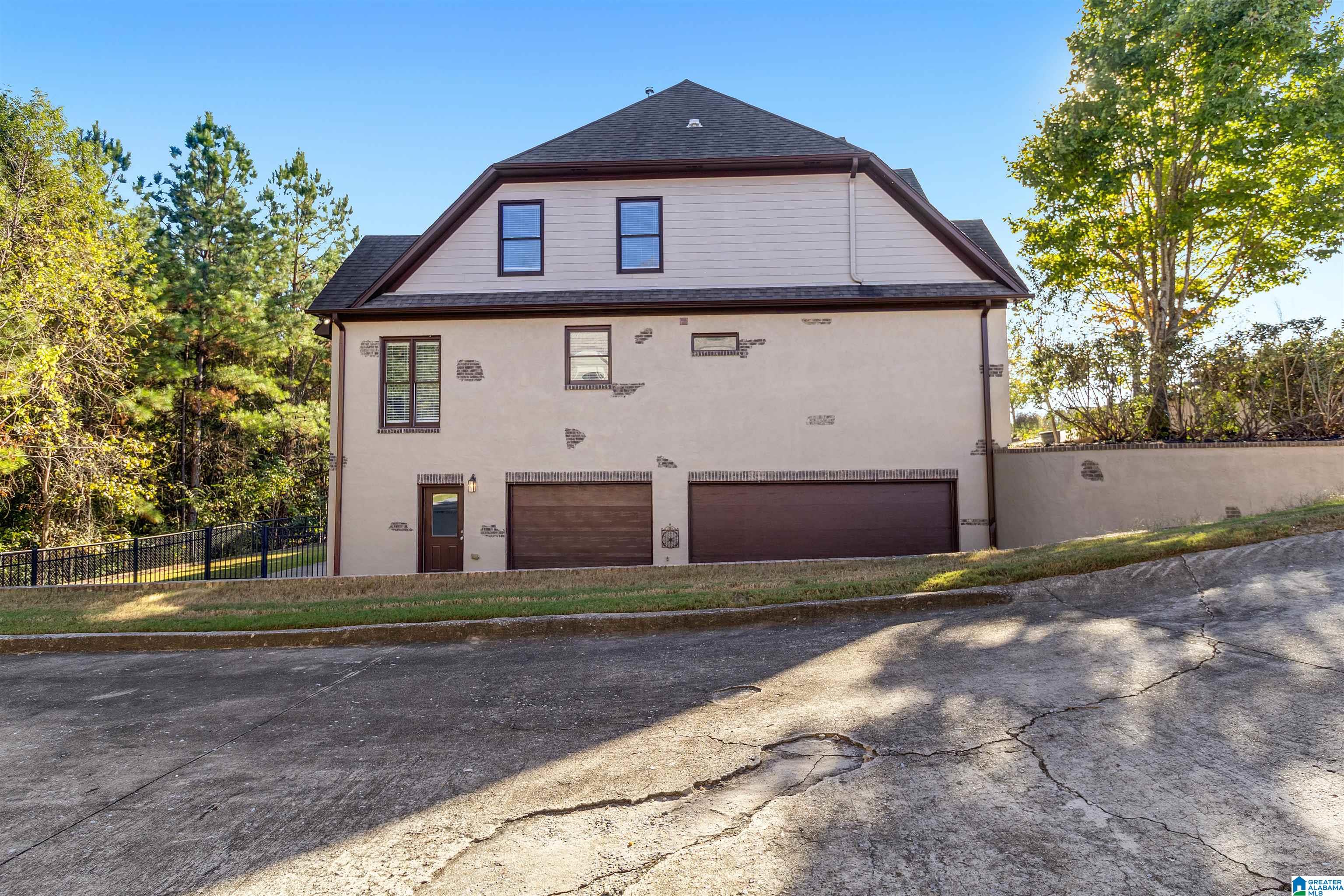 828 BALLANTRAE PARKWAY