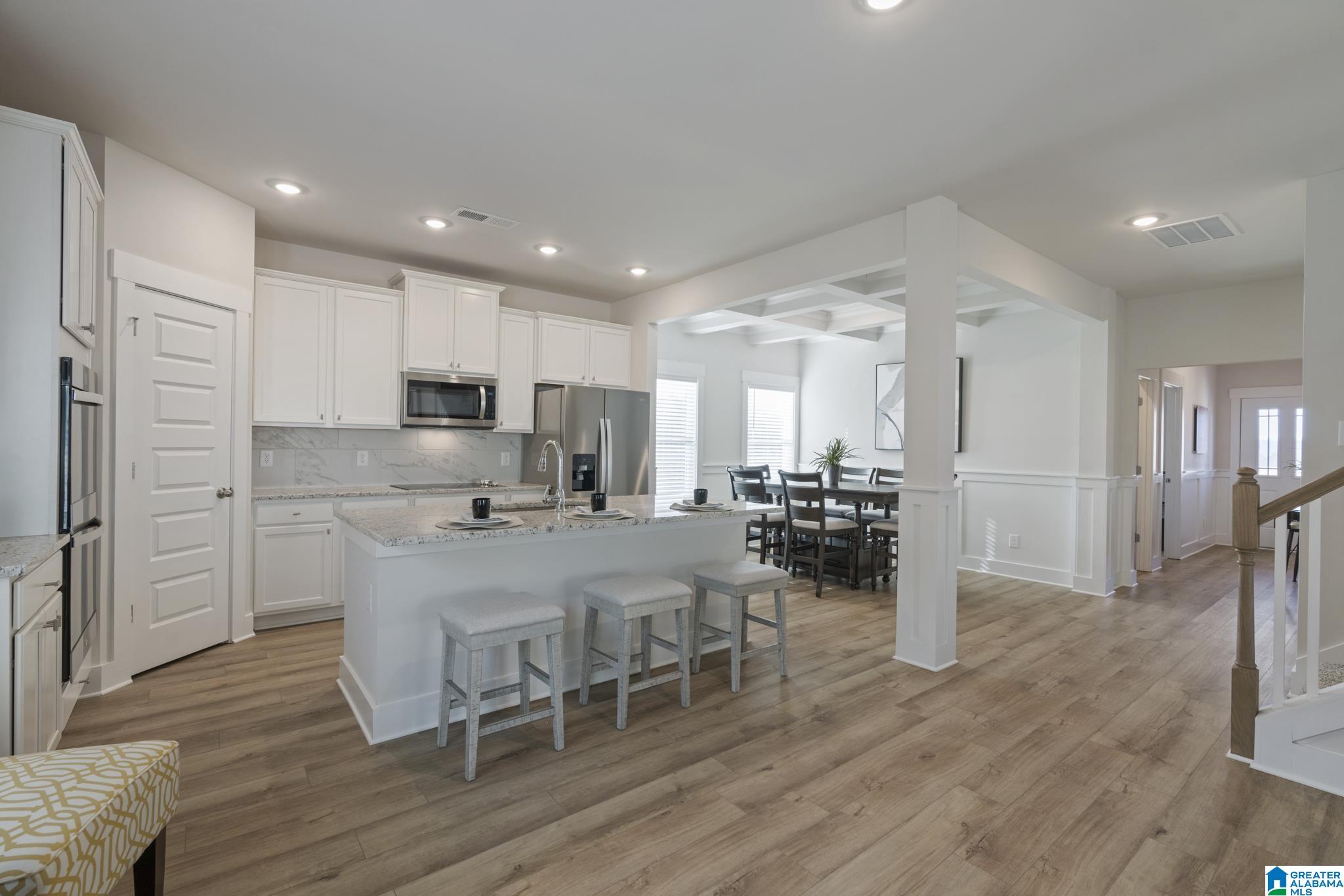 6345 STEEPLECHASE TRAIL