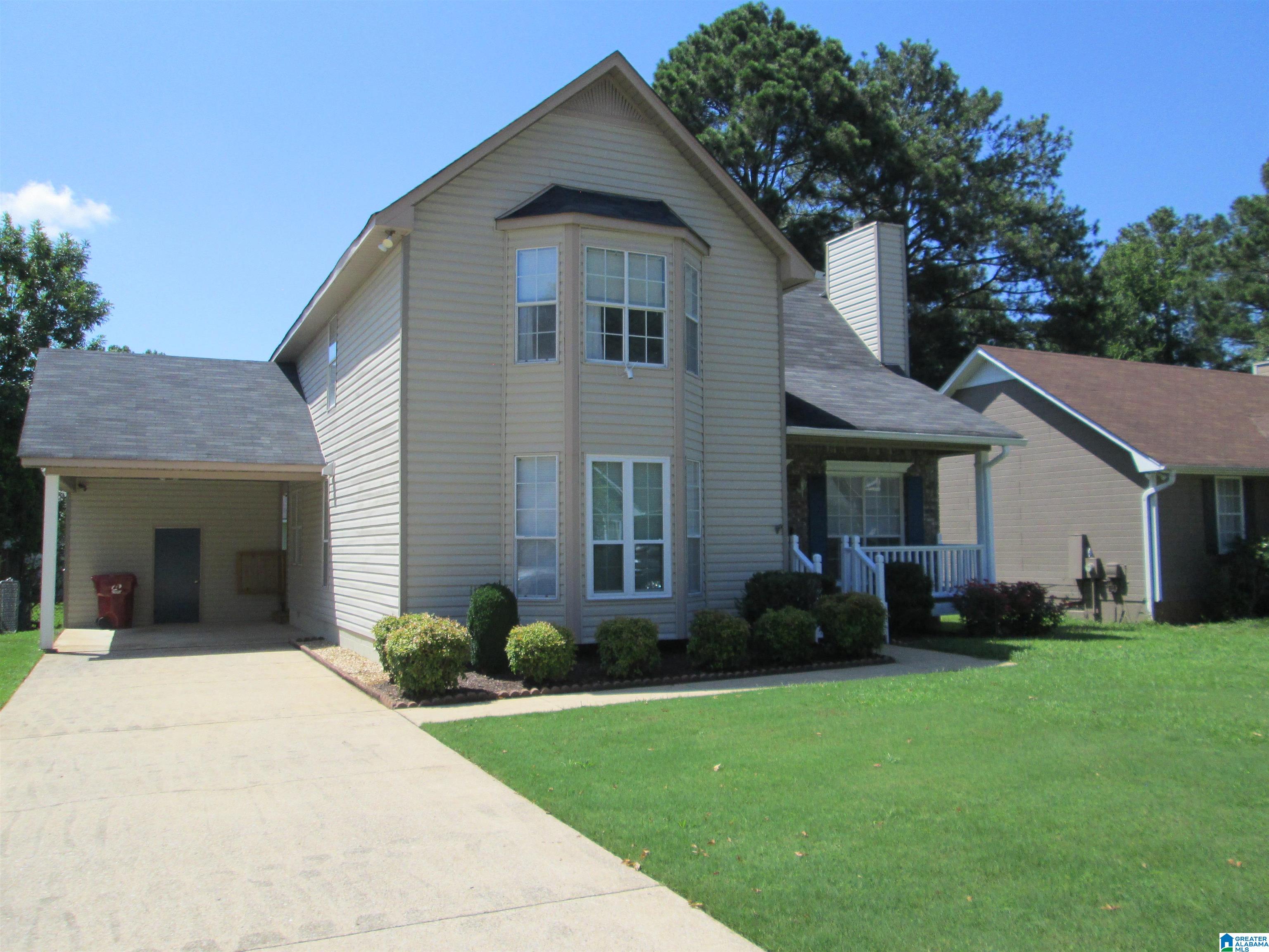 6736 CROSSBROOK LANE
