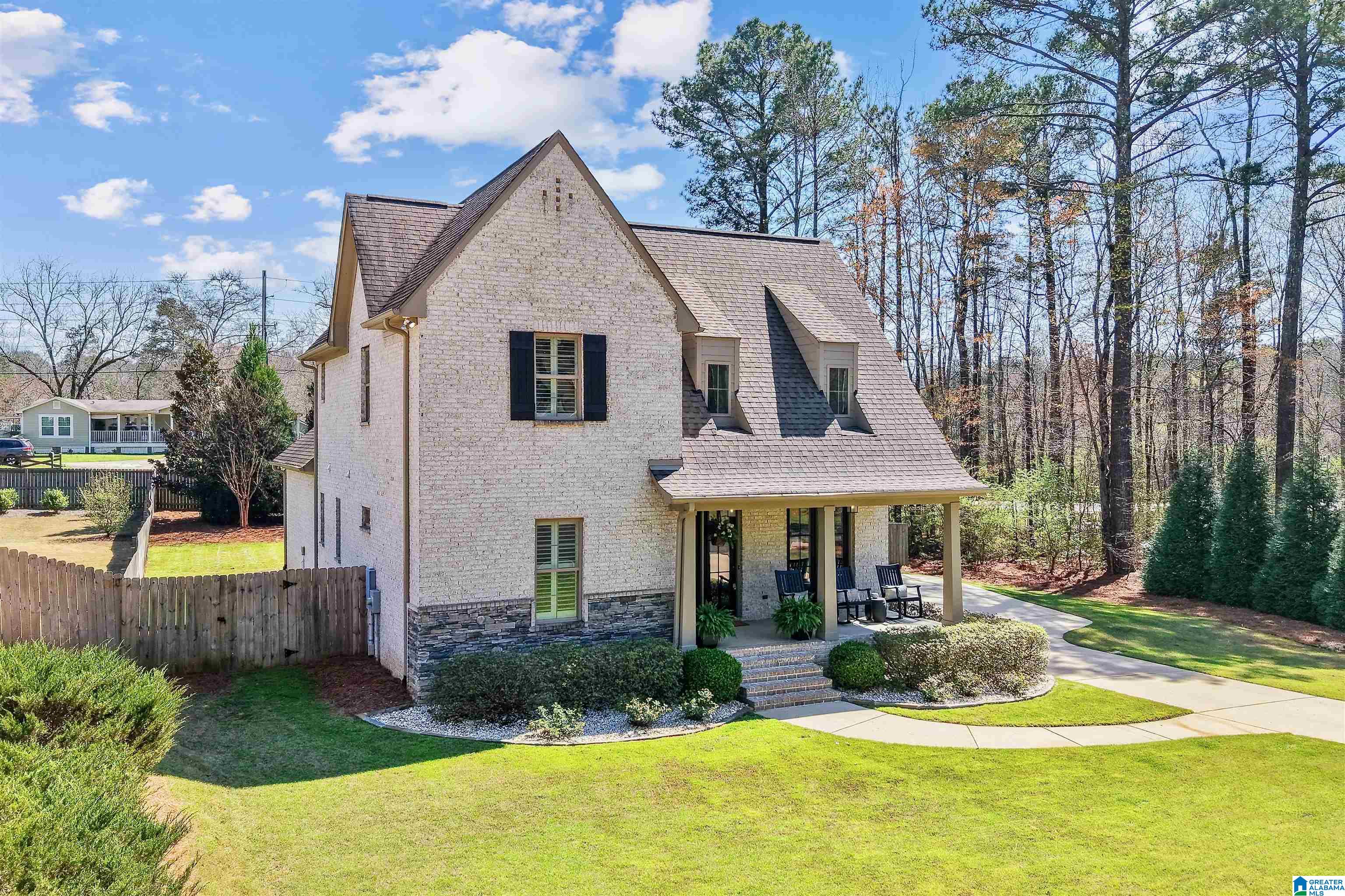 502 WILLOW BRANCH CIRCLE