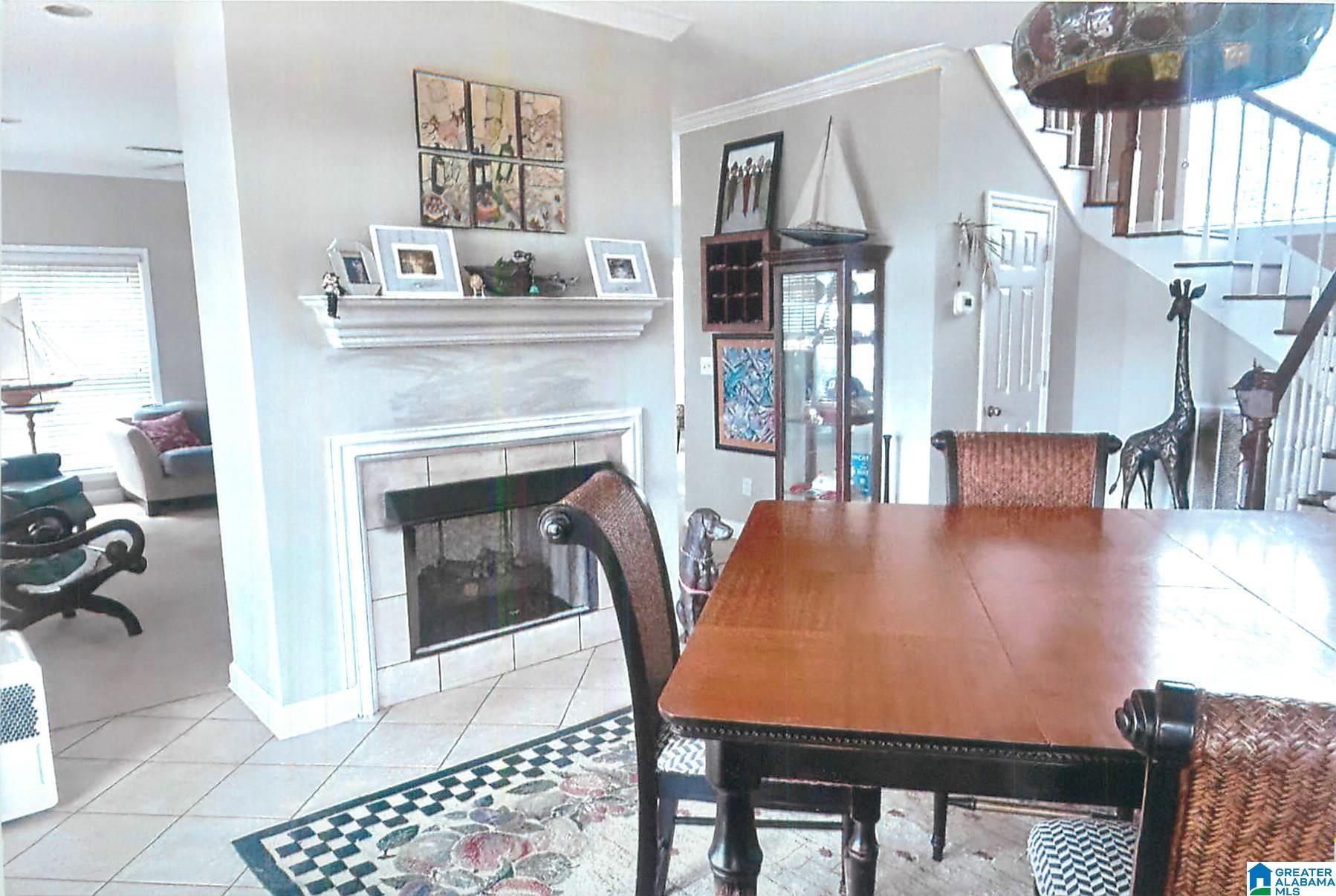 205 SUNSET HILL DRIVE