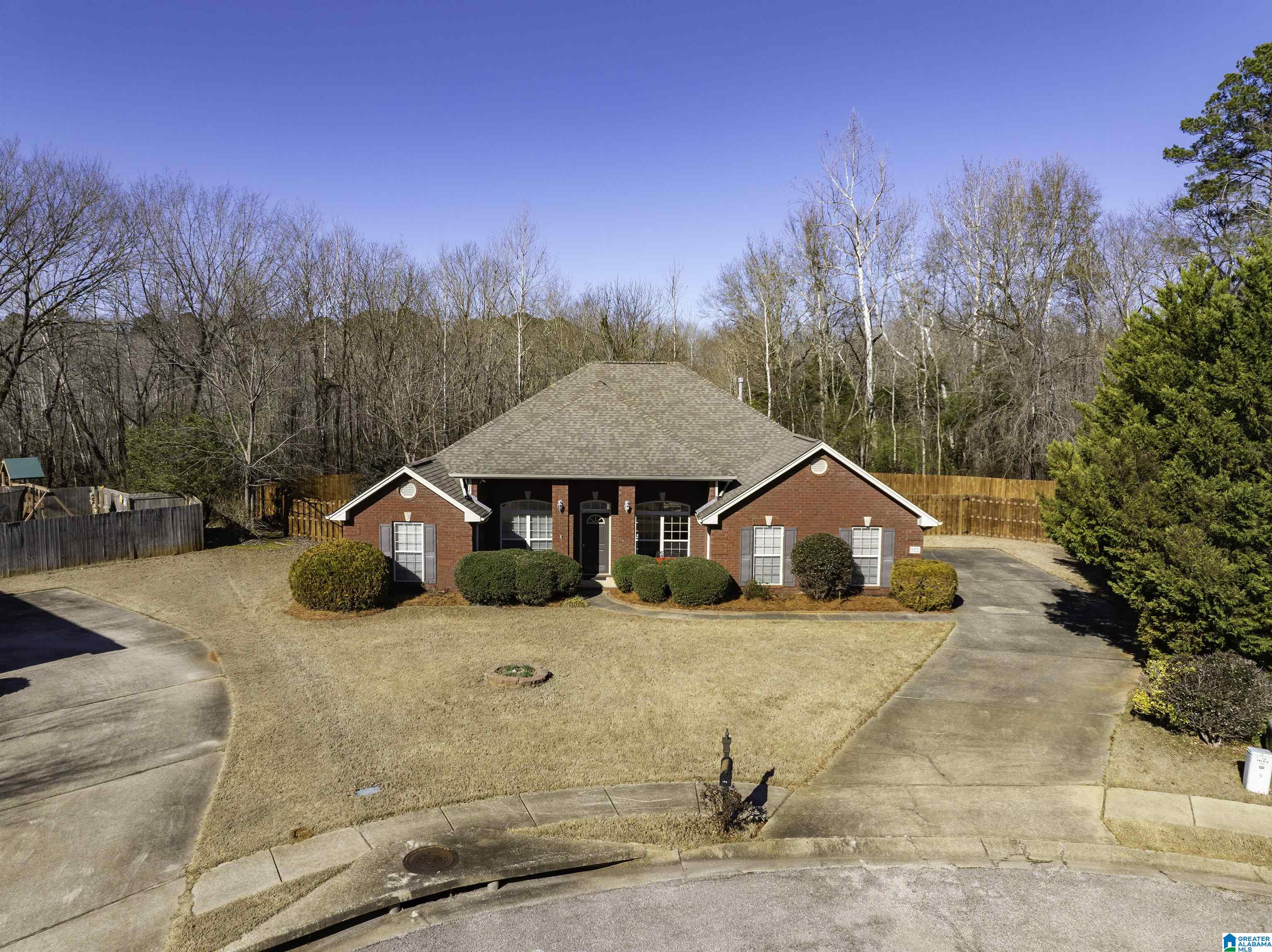 172 TANGLEWOOD DRIVE