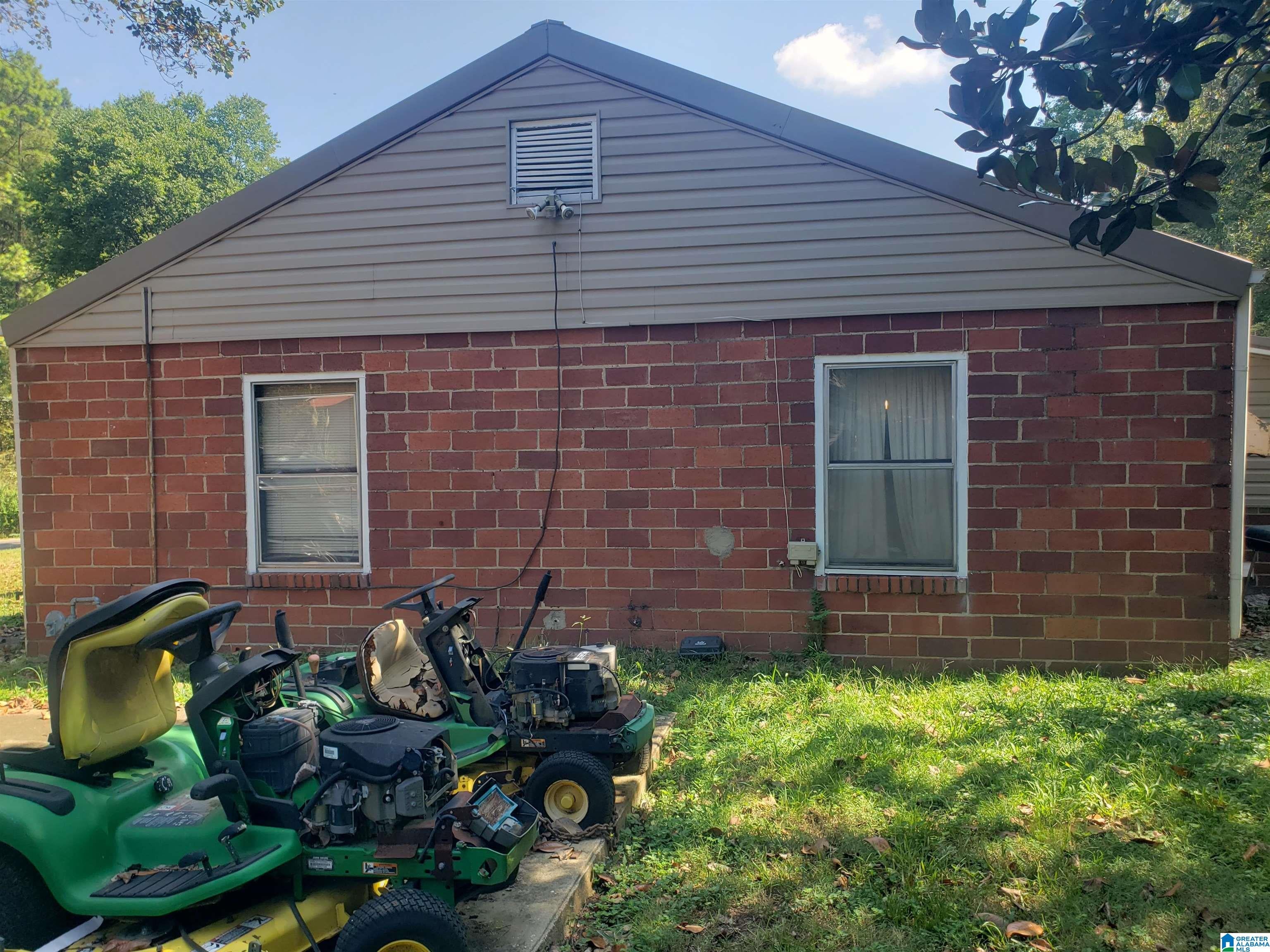 105 EASTERN VALLEY ROAD