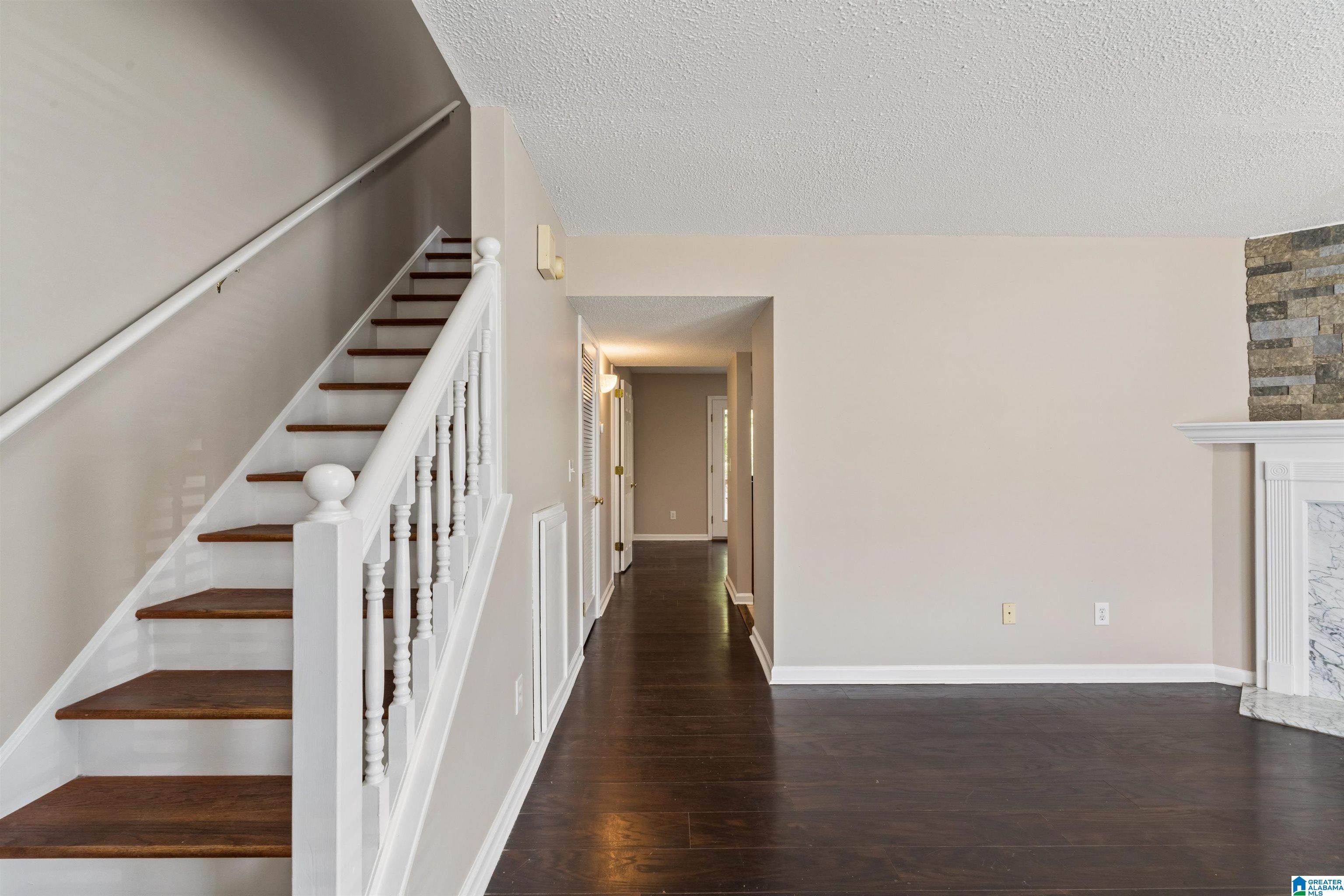 5040 FALLING CREEK LANE