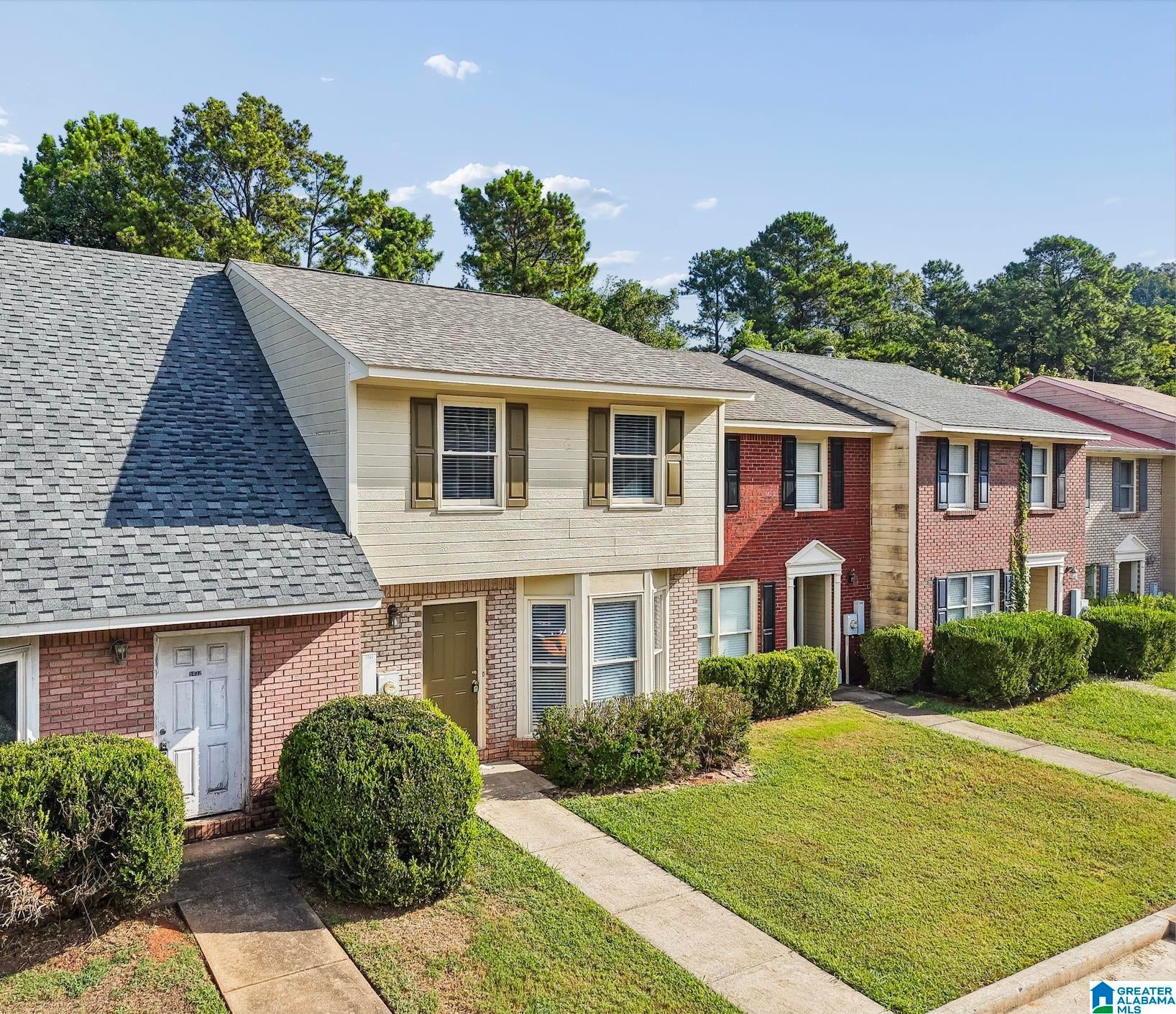5040 FALLING CREEK LANE