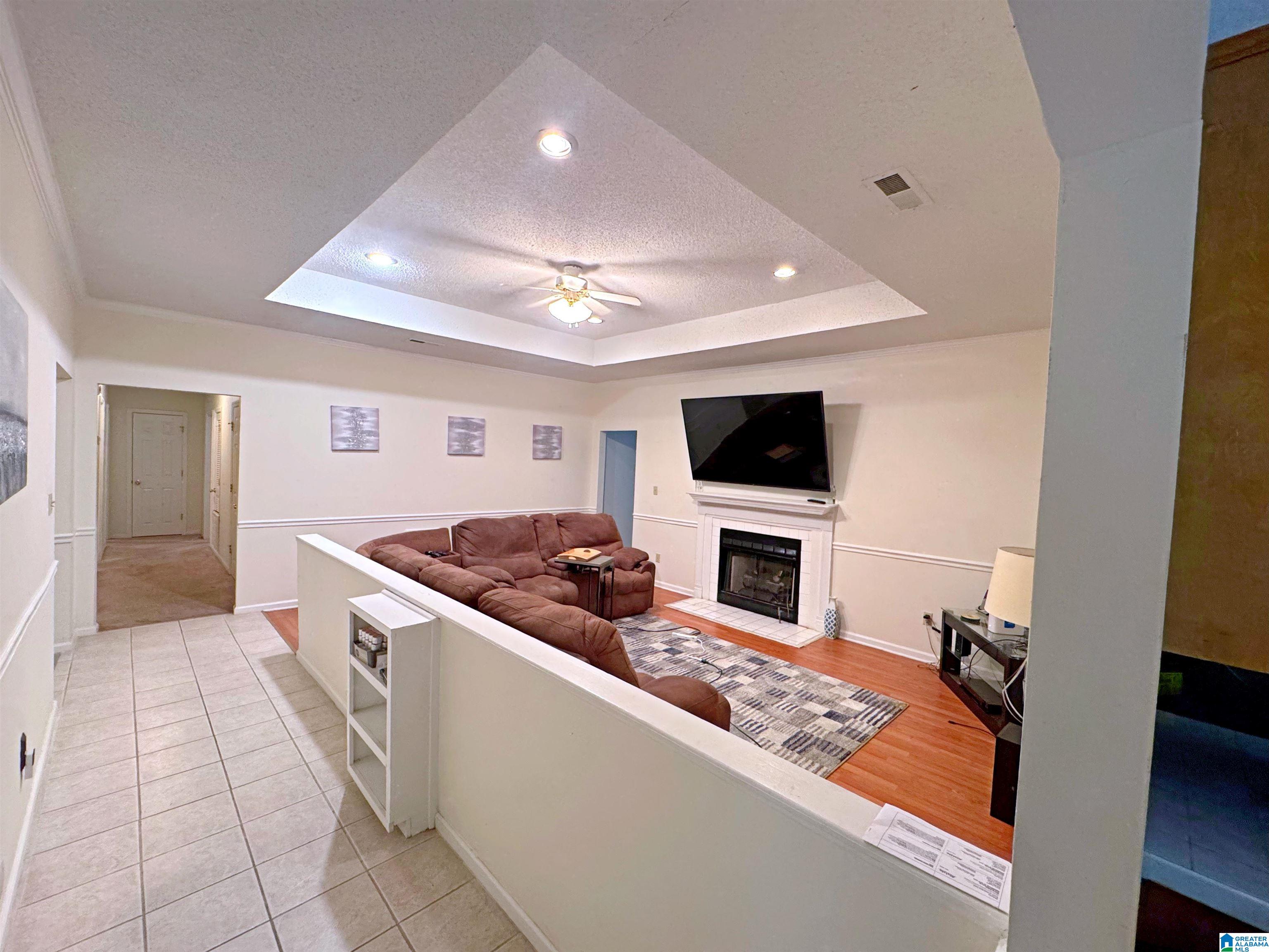 1041 NORTHWOOD DRIVE