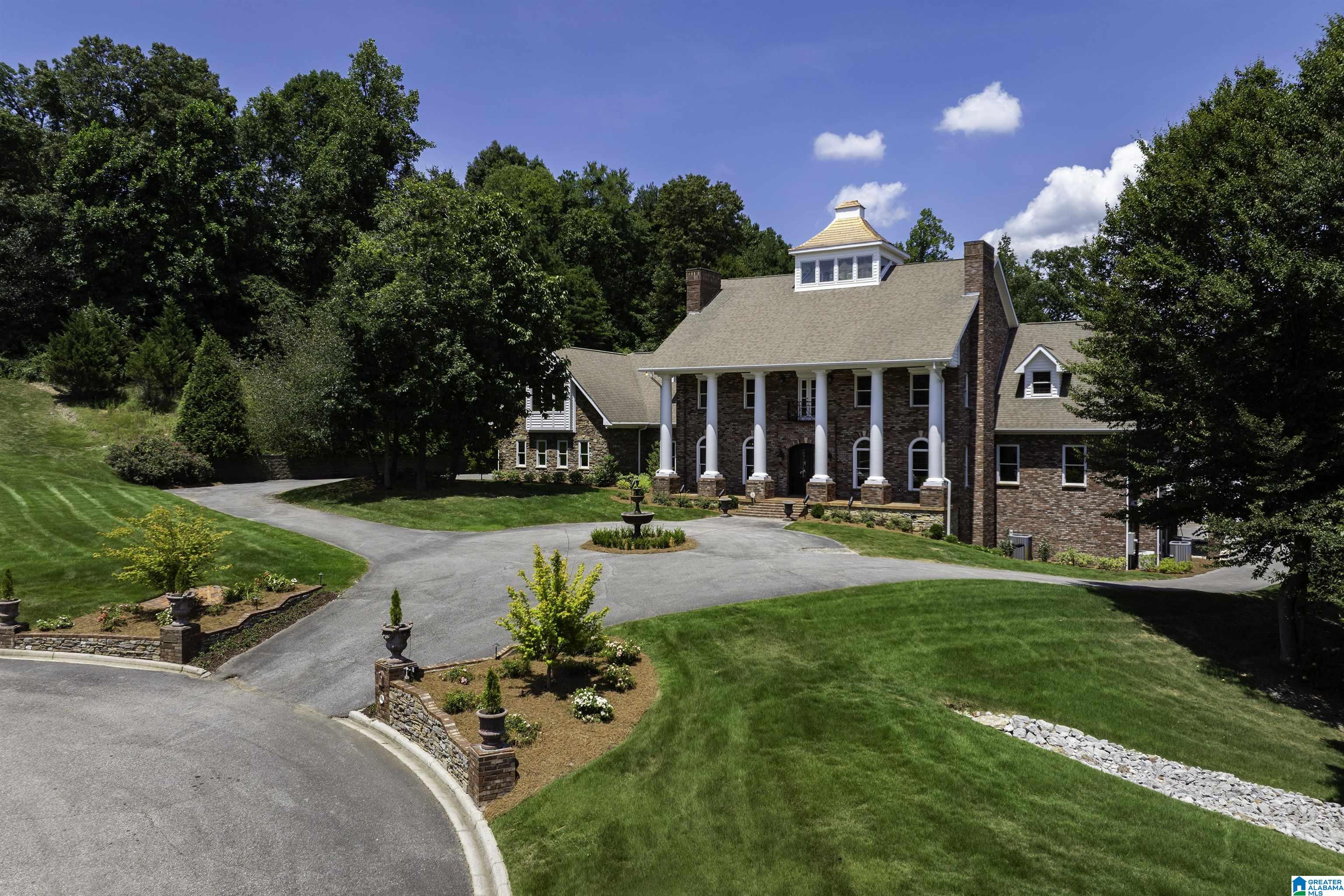 3005 OVERLOOK LANE