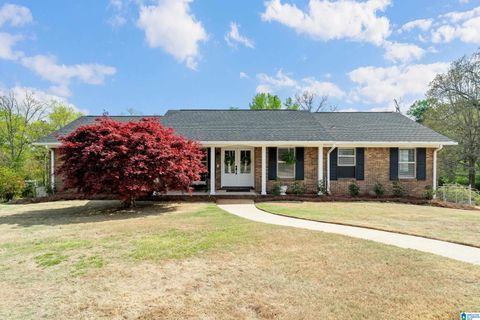 2282 S SHERRLYN DRIVE HOOVER AL 35226