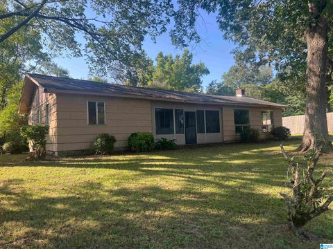 Photo of 136 Mobile Avenue, TRUSSVILLE, AL 35173 (MLS # 21462215)