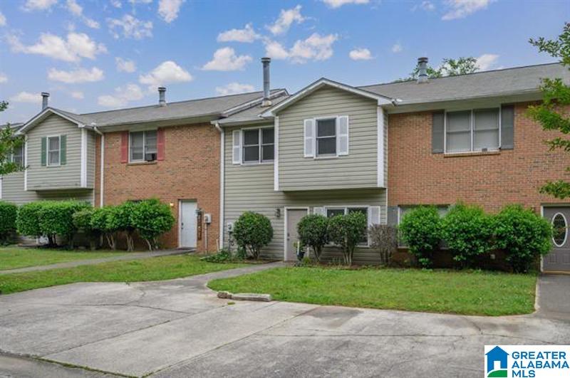 Photo 1 of 13 — 218 CARL NICHOLS DRIVE, PELHAM, AL 35124