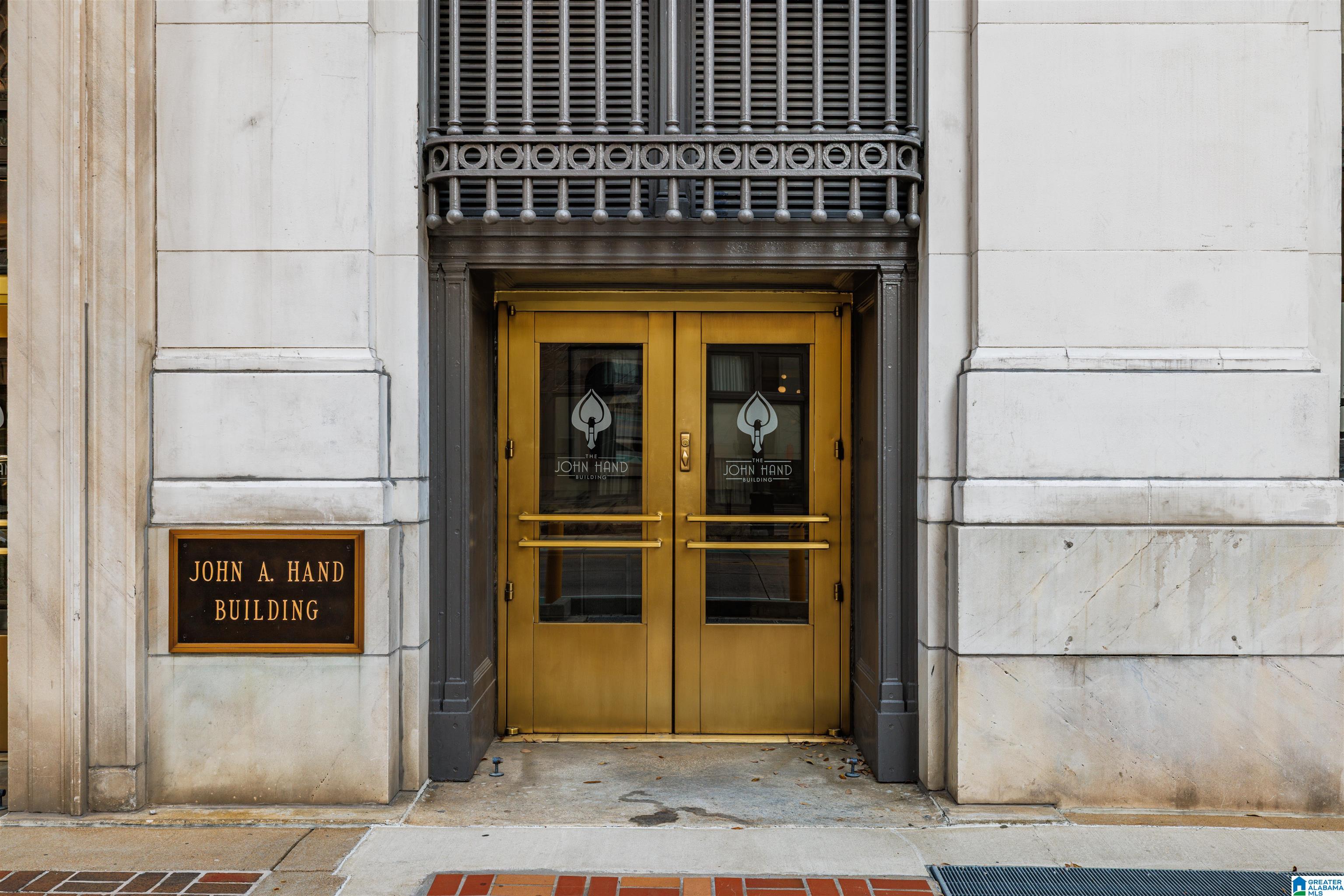 2000 MORRIS AVENUE 1800