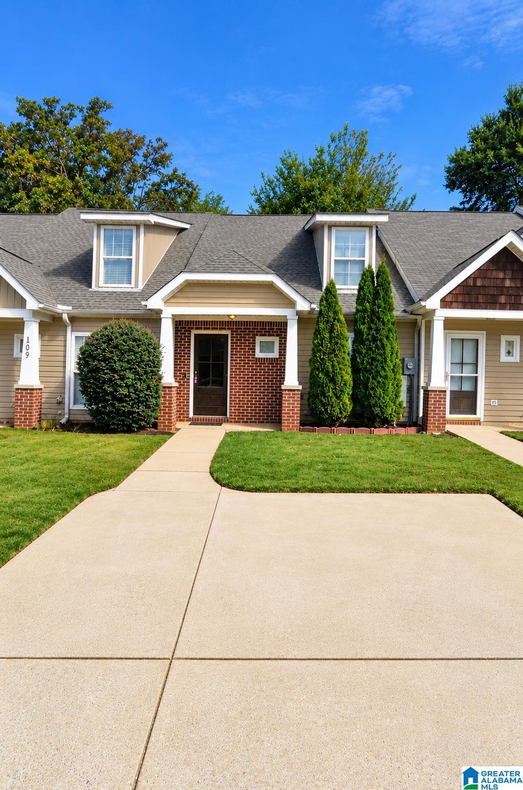 113 LITTLE JOHN CIRCLE