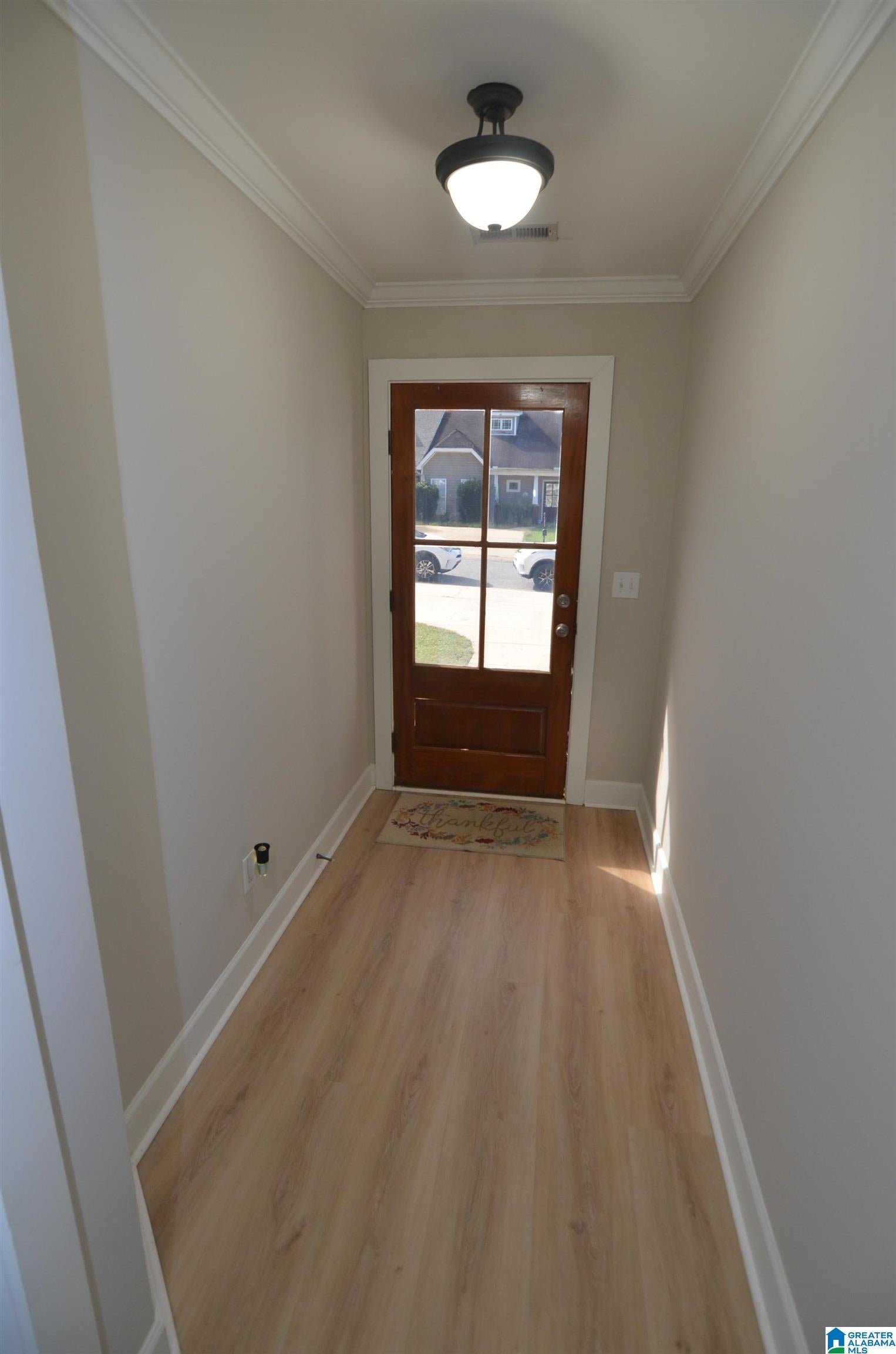 113 LITTLE JOHN CIRCLE