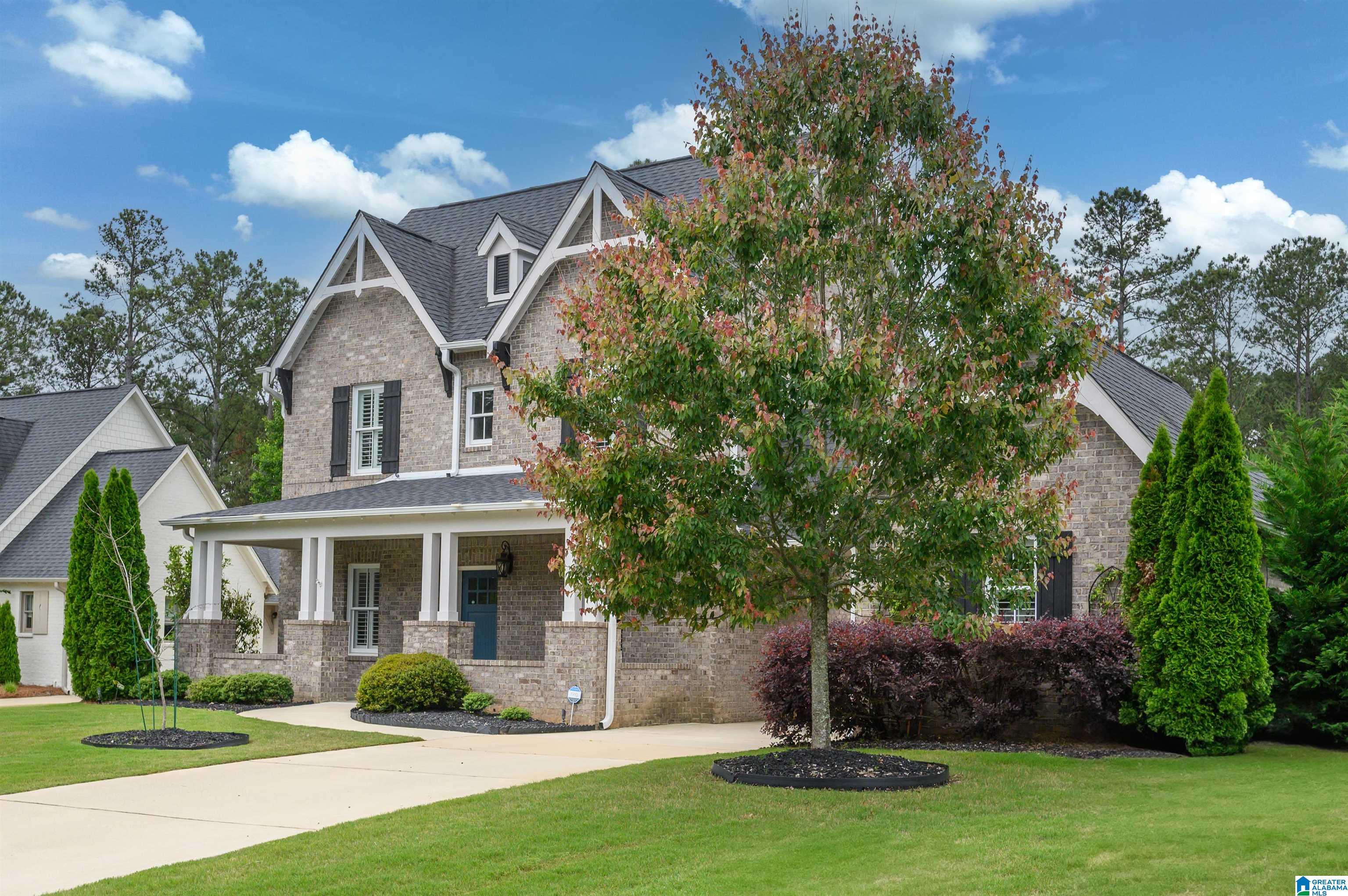 608 GLEN IRIS LANE